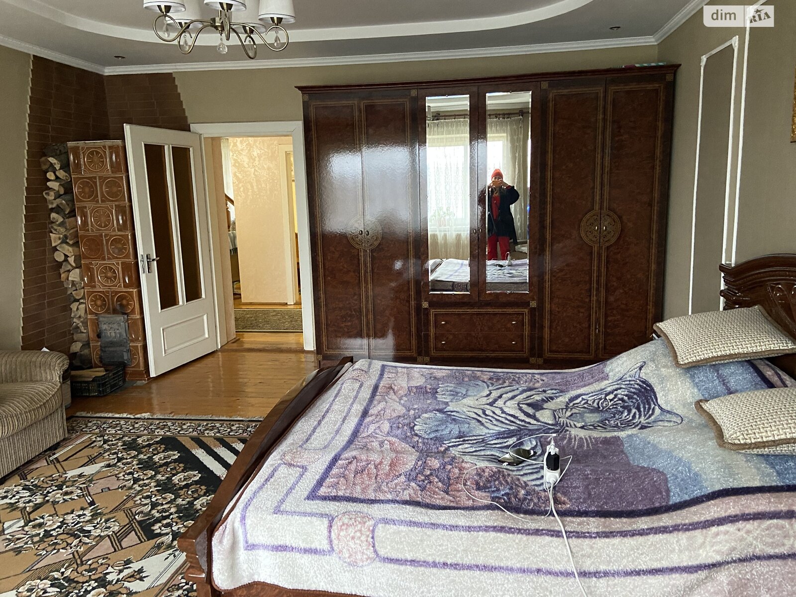 двухэтажный дом с балконом, 324 кв. м, кирпич. Продажа в Русских Комаровцах фото 1