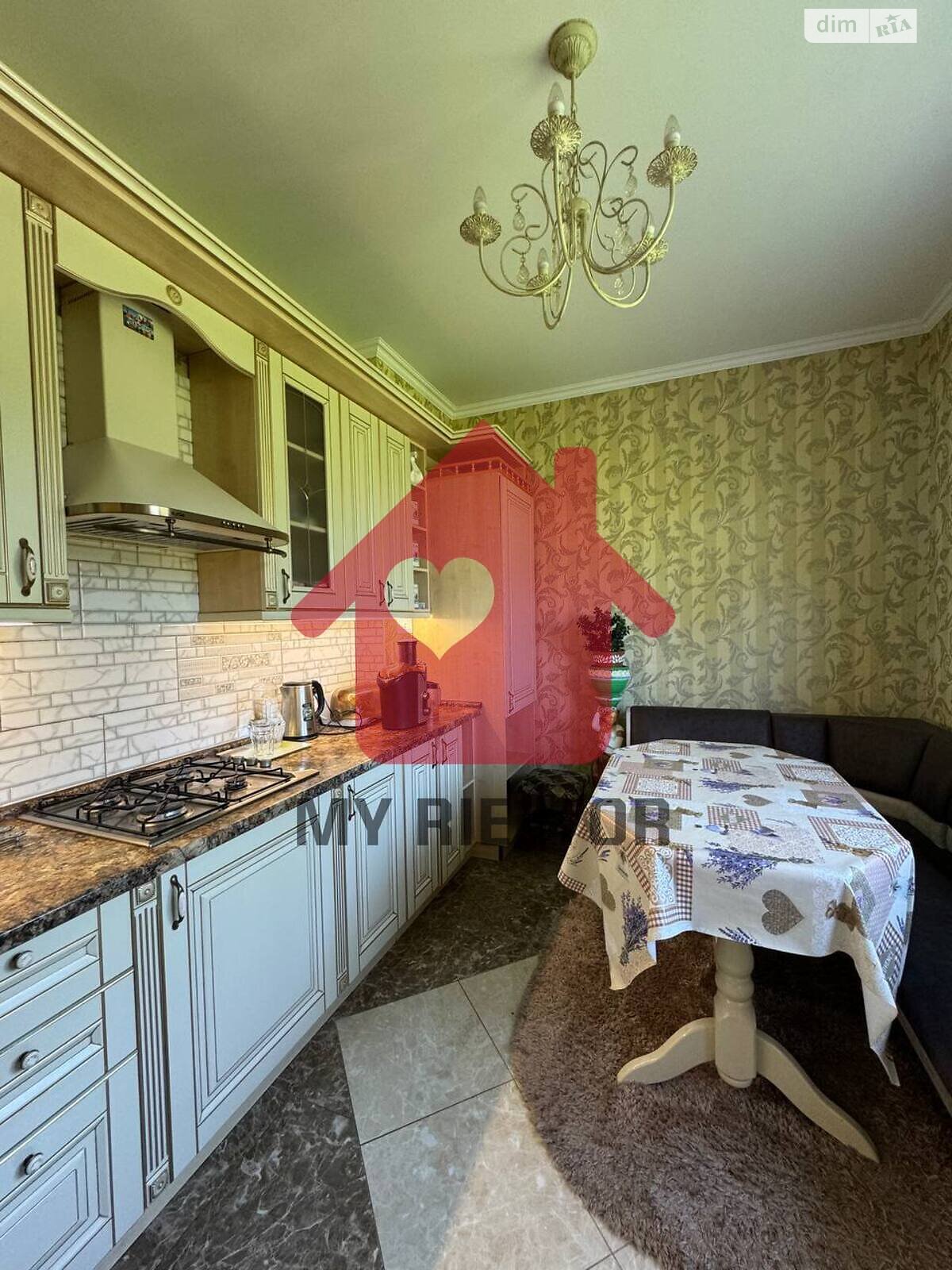 двухэтажный дом, 246.7 кв. м, цегла. Продажа в Русских Комаровцах фото 1 двухэтажный дом, 246.7 кв. м, цегла. Продажа в Русских Комаровцах фото 1