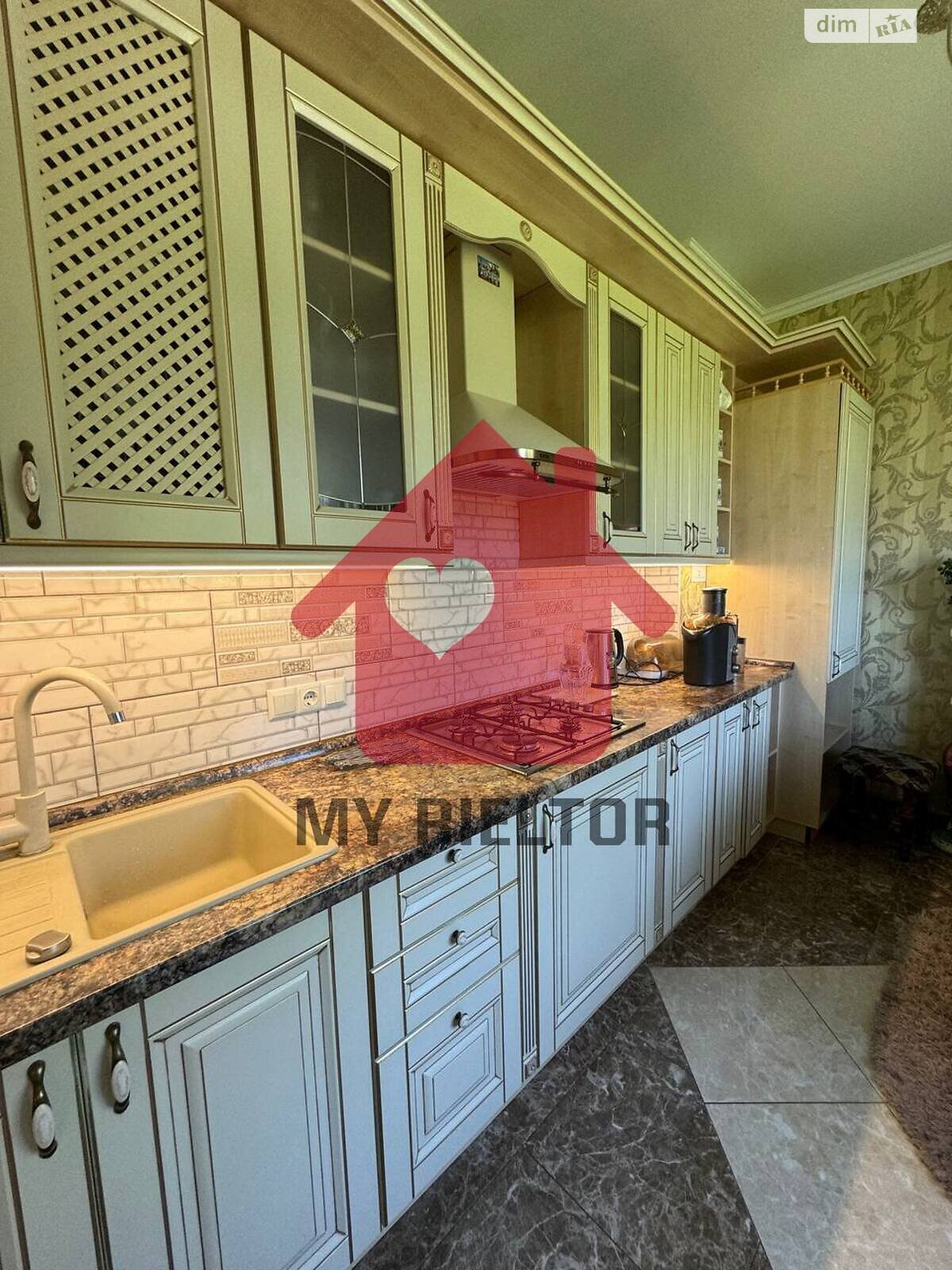 двухэтажный дом, 246.7 кв. м, цегла. Продажа в Русских Комаровцах фото 1 двухэтажный дом, 246.7 кв. м, цегла. Продажа в Русских Комаровцах фото 1