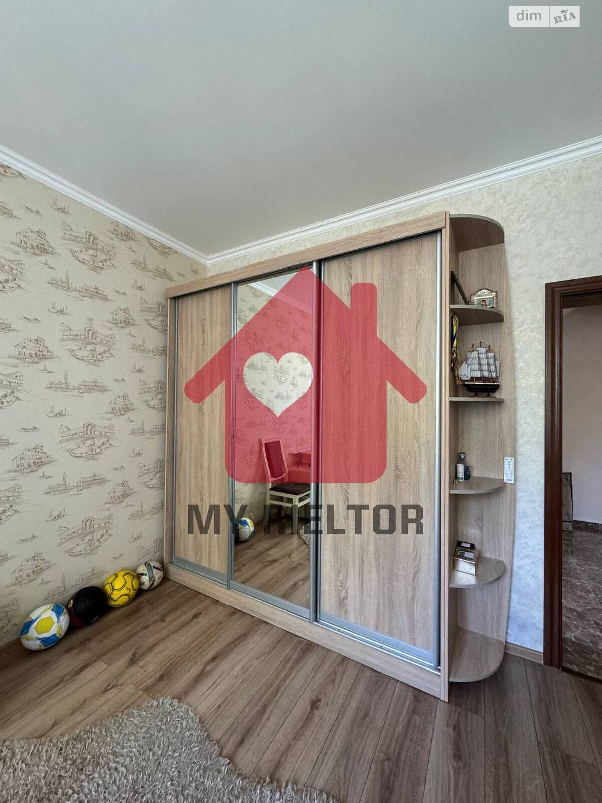 двухэтажный дом, 246.7 кв. м, цегла. Продажа в Русских Комаровцах фото 1