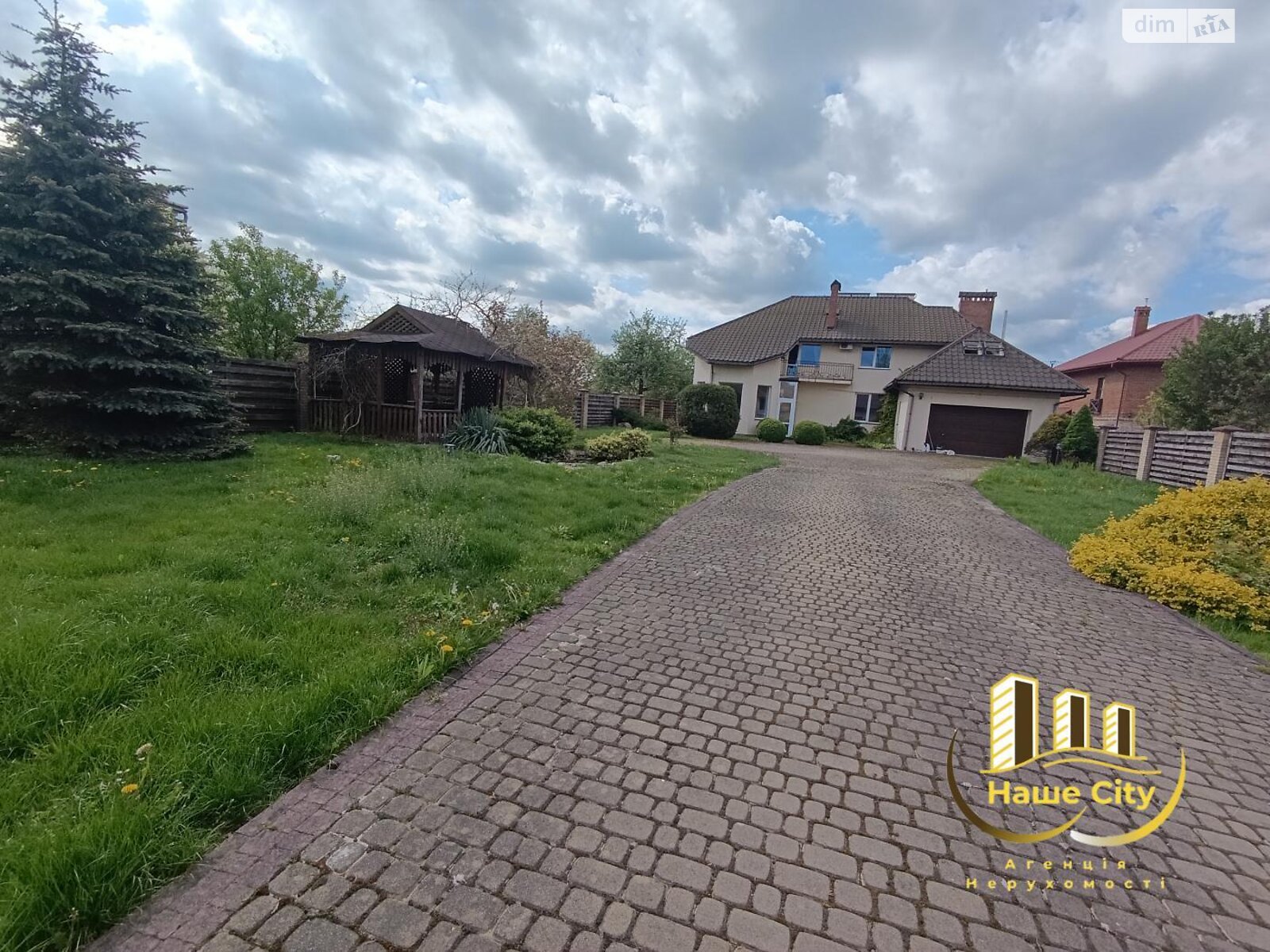 двоповерховий будинок, 318 кв. м, кирпич. Продаж у Рясне-Руське фото 1 двоповерховий будинок, 318 кв. м, кирпич. Продаж у Рясне-Руське фото 1