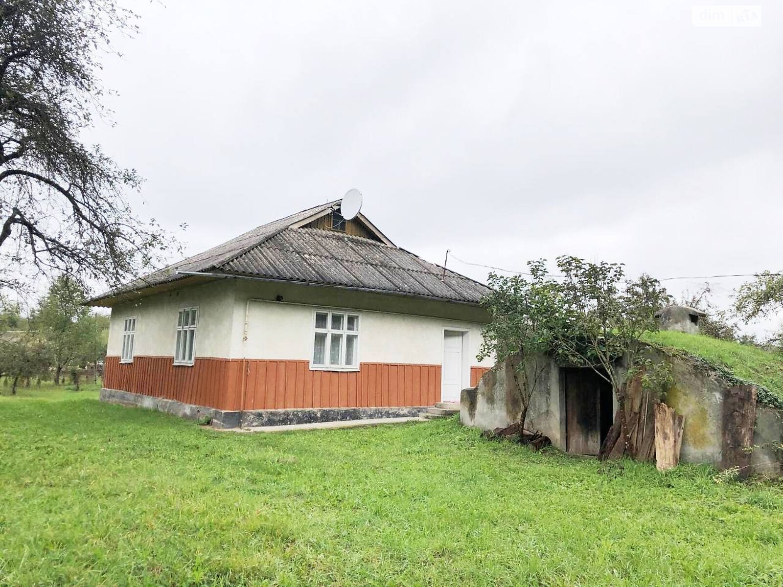 одноэтажный дом с гаражом, 63 кв. м, дерево и кирпич. Продажа в Саджаве фото 1 одноэтажный дом с гаражом, 63 кв. м, дерево и кирпич. Продажа в Саджаве фото 1
