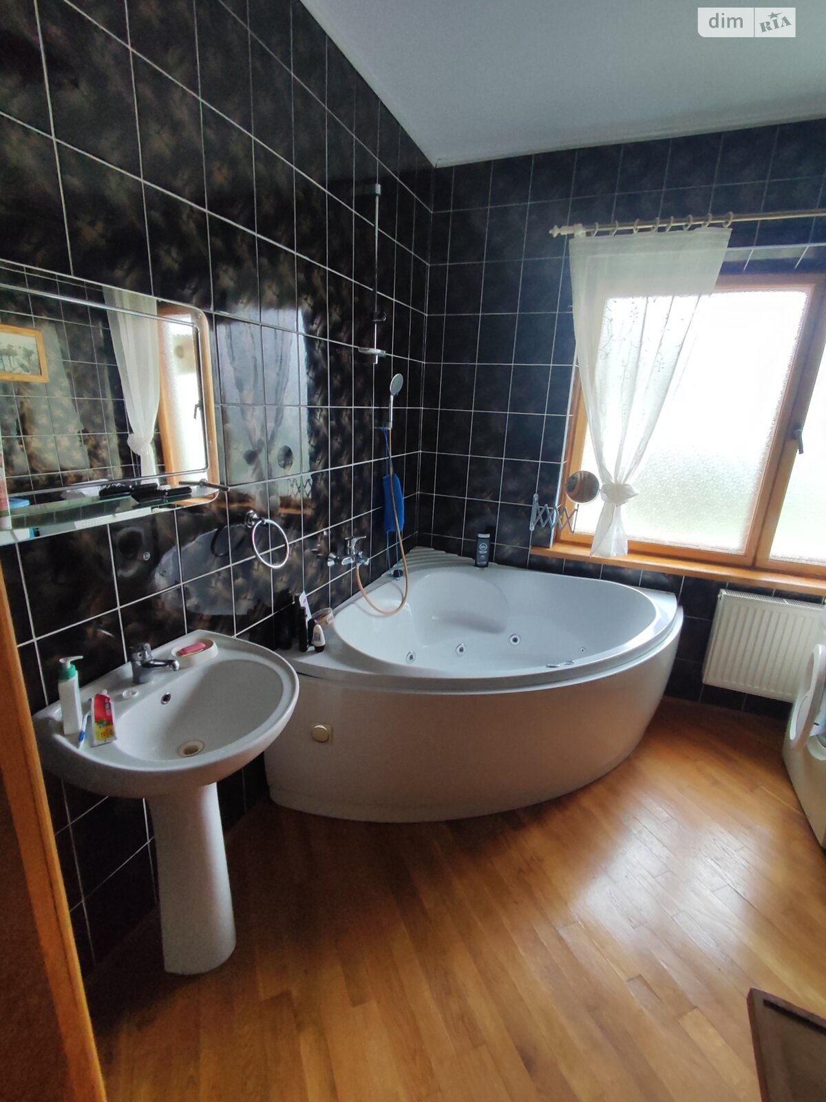 двоповерховий будинок з верандою, 169.8 кв. м, цегла. Продаж у Садках фото 1