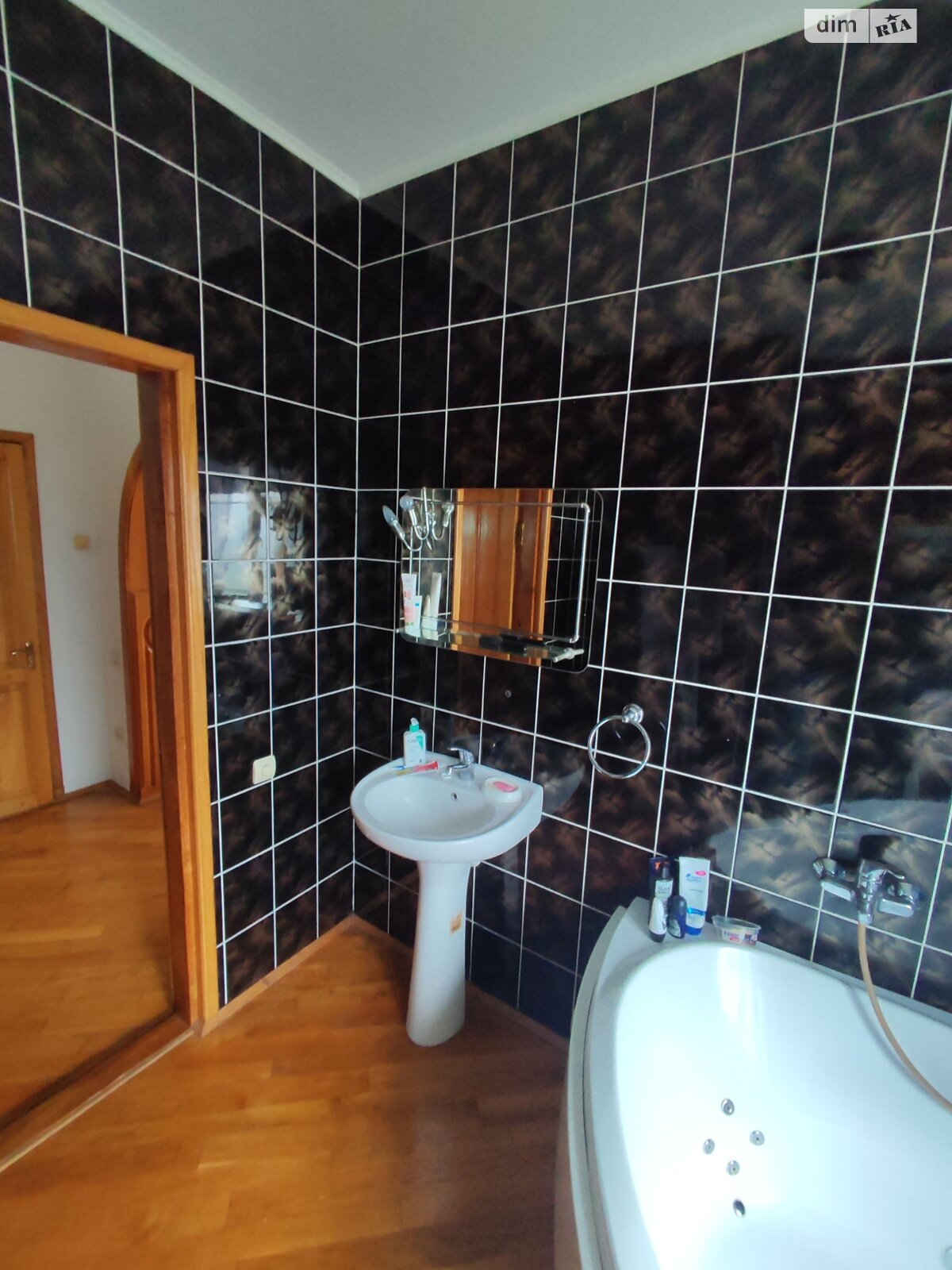 двоповерховий будинок з верандою, 169.8 кв. м, цегла. Продаж у Садках фото 1