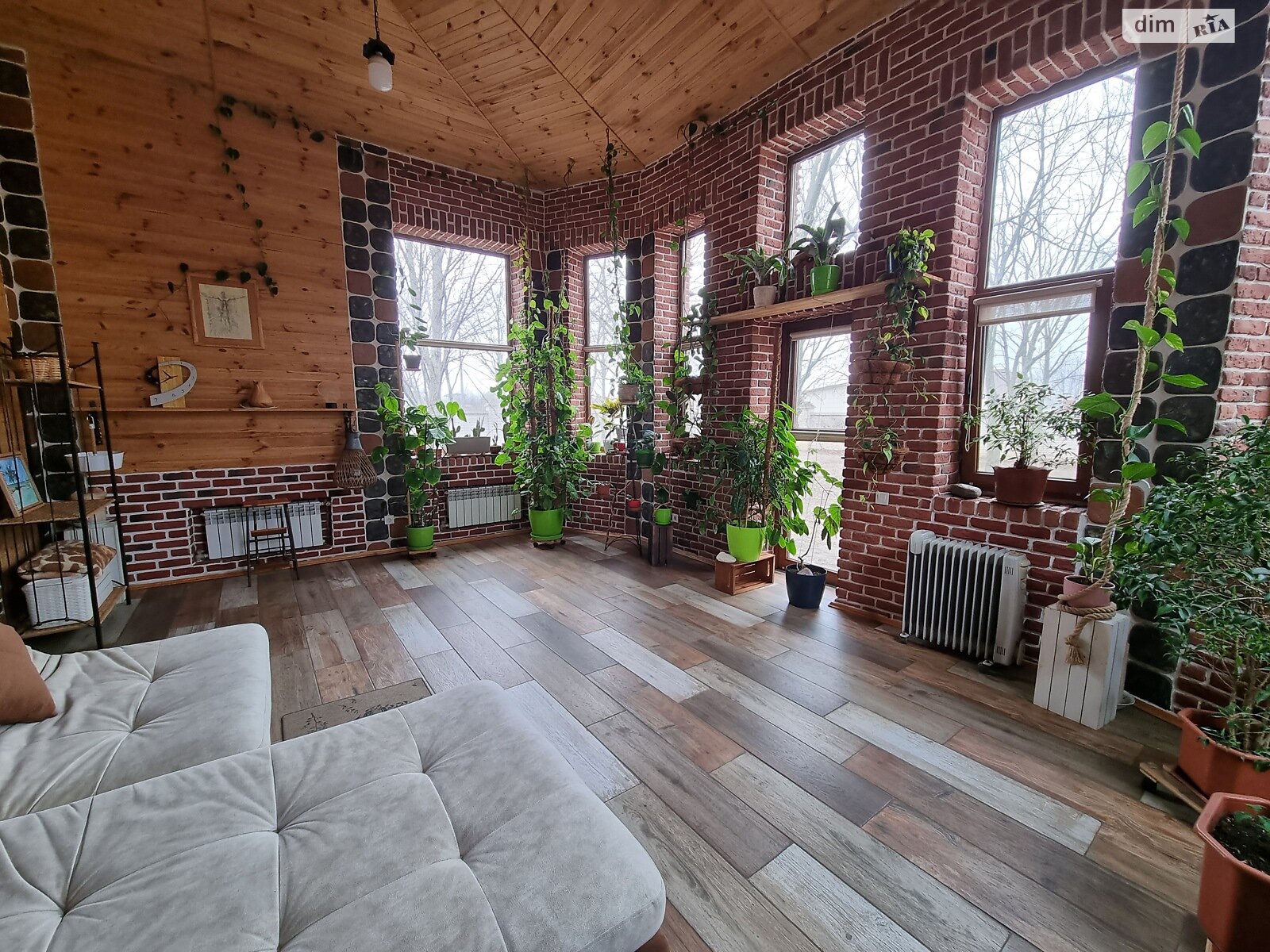 одноэтажный дом с верандой, 556 кв. м, керамзитобетон. Продажа в Салганах фото 1 одноэтажный дом с верандой, 556 кв. м, керамзитобетон. Продажа в Салганах фото 1
