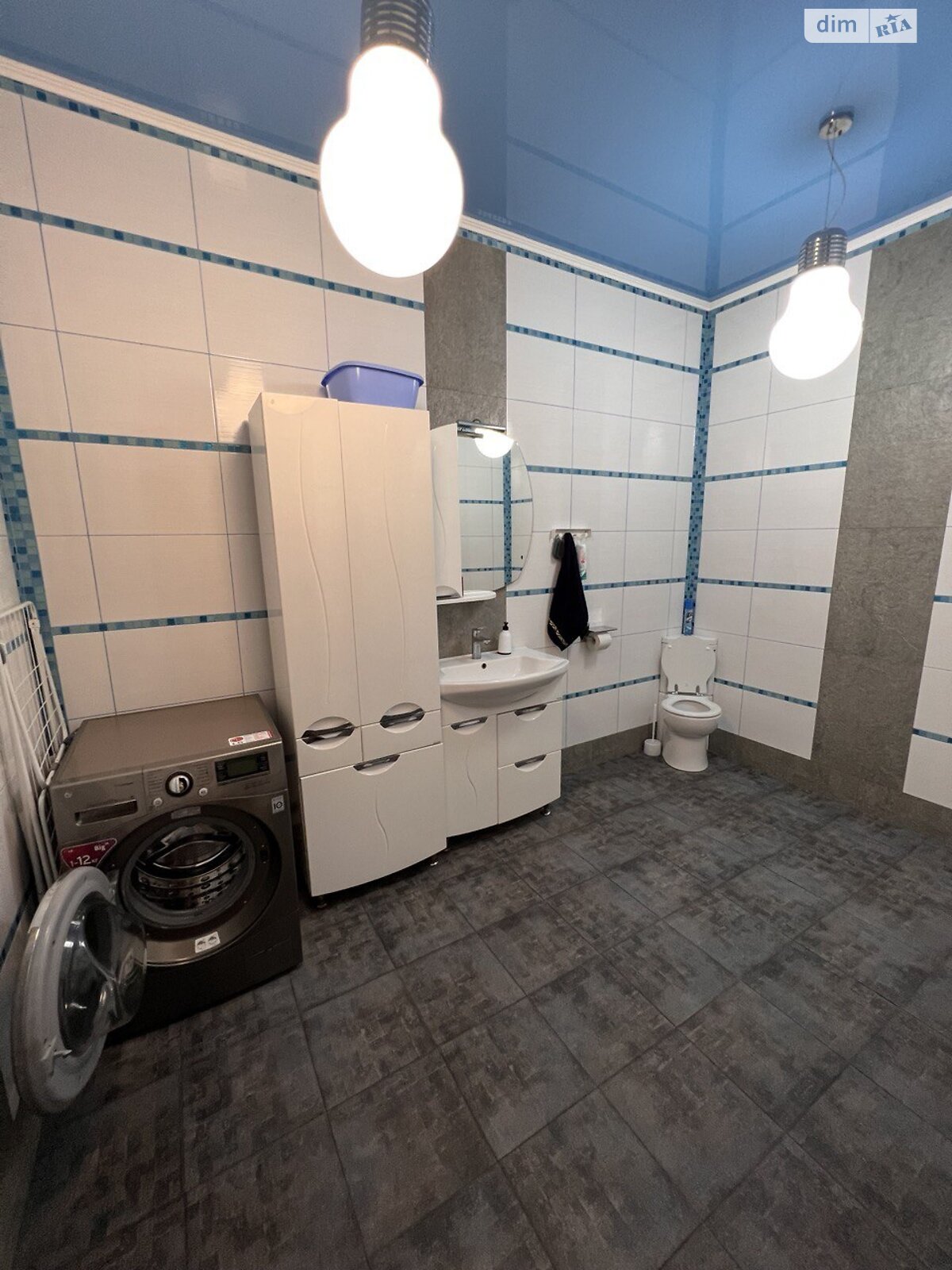 одноэтажный дом с верандой, 556 кв. м, керамзитобетон. Продажа в Салганах фото 1 одноэтажный дом с верандой, 556 кв. м, керамзитобетон. Продажа в Салганах фото 1