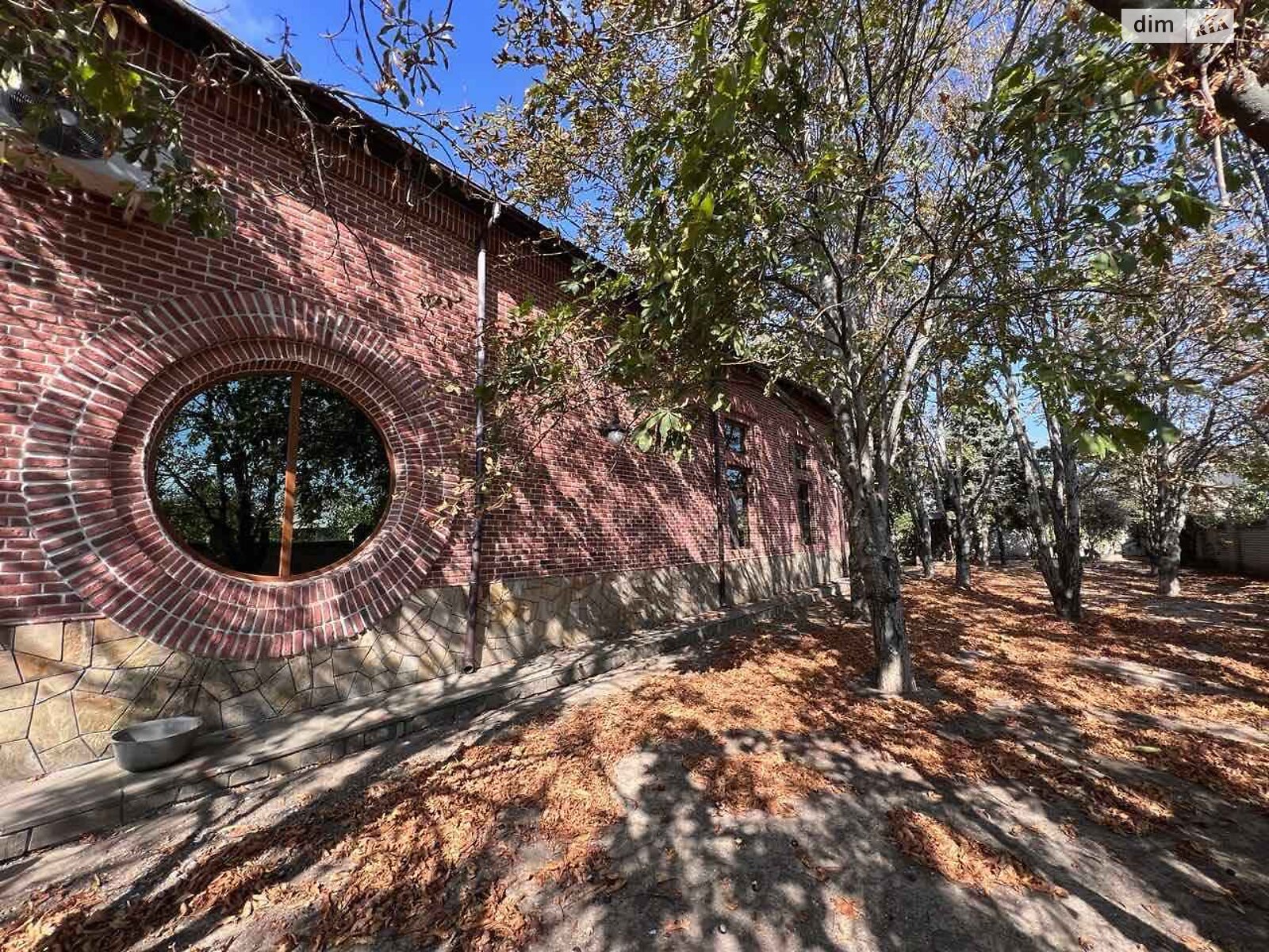 одноповерховий будинок, 556 кв. м, цегла. Продаж у Салгани фото 1 одноповерховий будинок, 556 кв. м, цегла. Продаж у Салгани фото 1