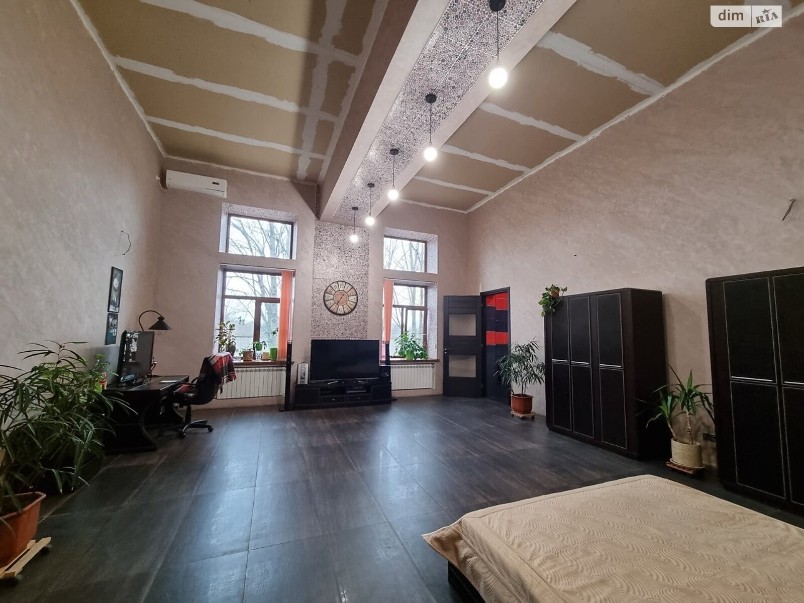 одноповерховий будинок, 556 кв. м, цегла. Продаж у Салгани фото 1 одноповерховий будинок, 556 кв. м, цегла. Продаж у Салгани фото 1