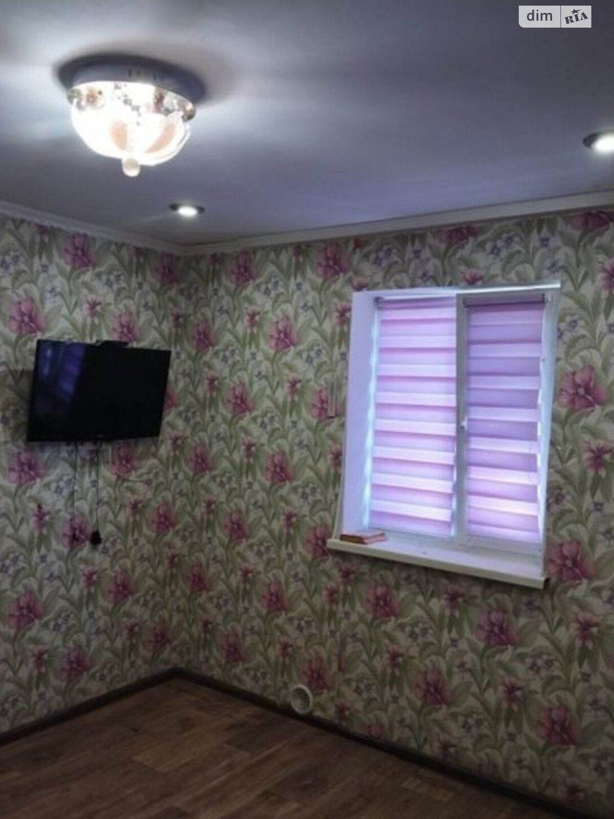 двоповерховий будинок з опаленням, 60 кв. м, цегла. Продаж у Сальнику фото 1 двоповерховий будинок з опаленням, 60 кв. м, цегла. Продаж у Сальнику фото 1