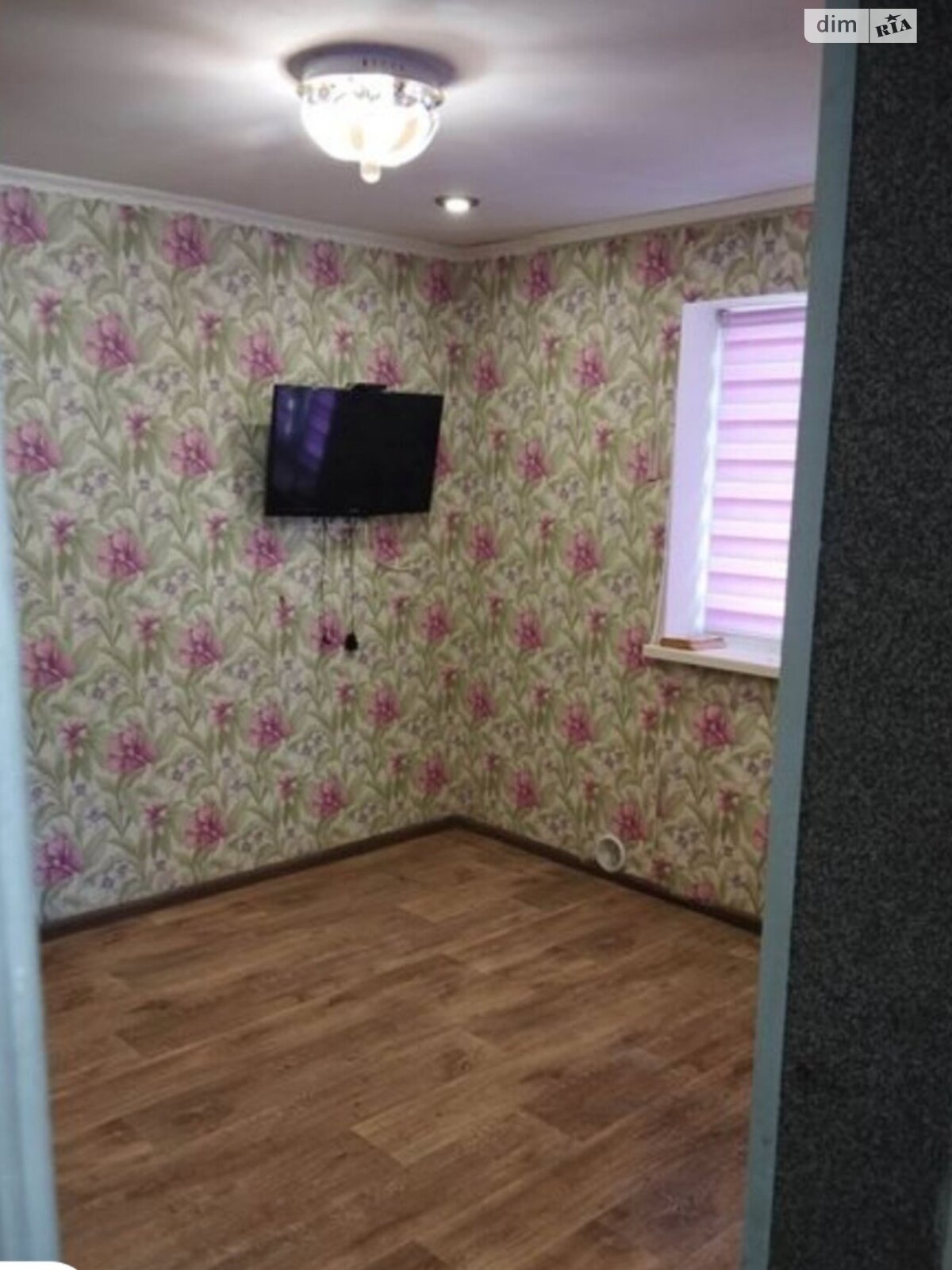 двоповерховий будинок з опаленням, 60 кв. м, цегла. Продаж у Сальнику фото 1 двоповерховий будинок з опаленням, 60 кв. м, цегла. Продаж у Сальнику фото 1