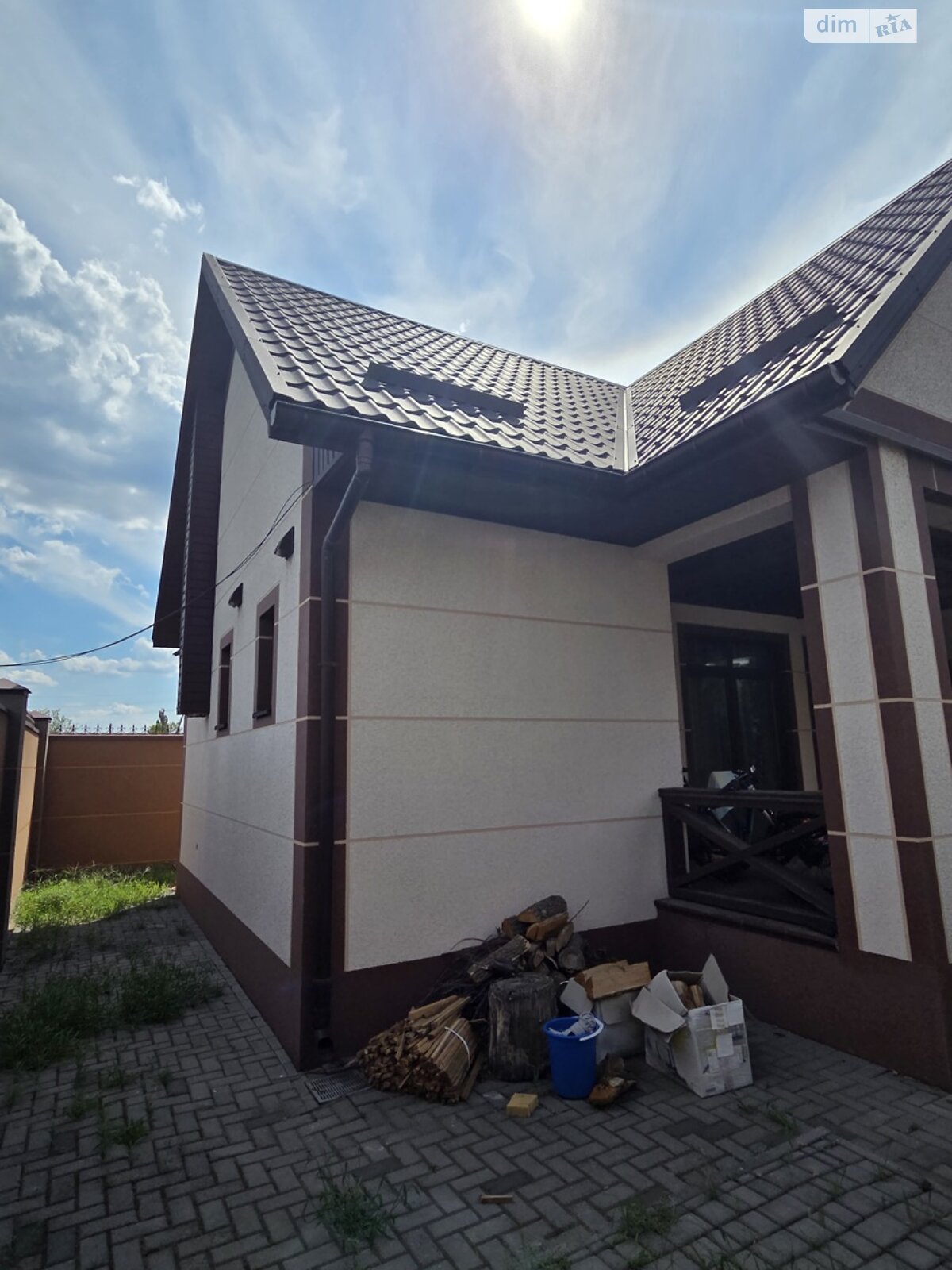 двухэтажный дом с верандой, 200 кв. м, кирпич. Продажа в Самаре фото 1 двухэтажный дом с верандой, 200 кв. м, кирпич. Продажа в Самаре фото 1