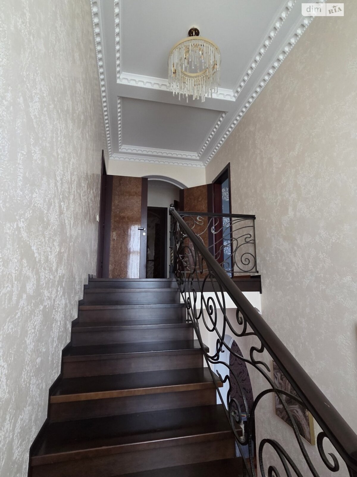 двухэтажный дом с верандой, 200 кв. м, кирпич. Продажа в Самаре фото 1 двухэтажный дом с верандой, 200 кв. м, кирпич. Продажа в Самаре фото 1