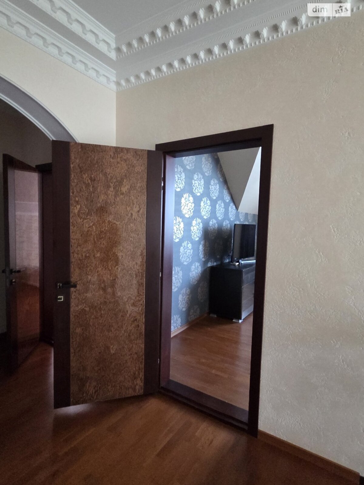 двухэтажный дом с верандой, 200 кв. м, кирпич. Продажа в Самаре фото 1 двухэтажный дом с верандой, 200 кв. м, кирпич. Продажа в Самаре фото 1