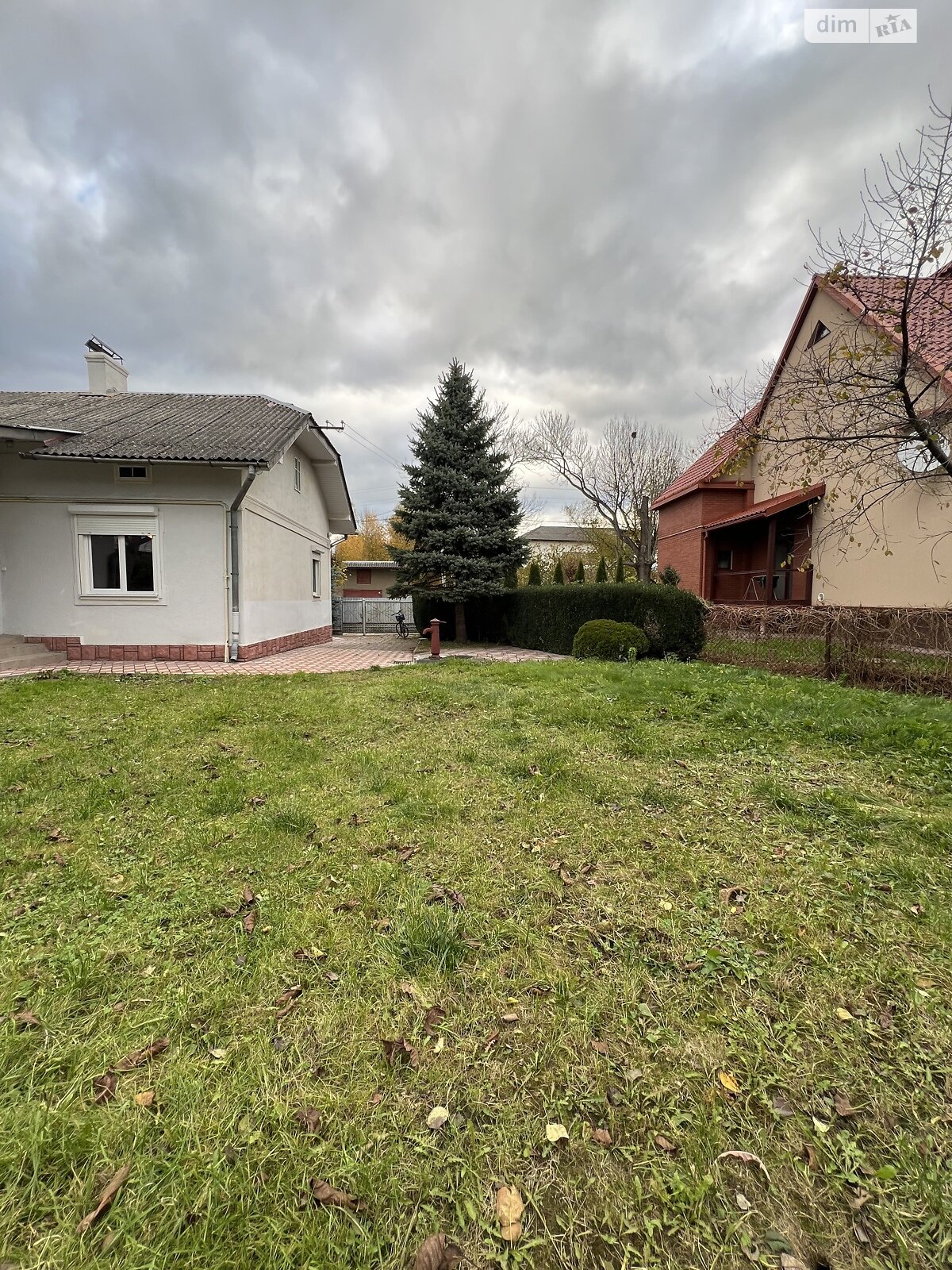 двоповерховий будинок з опаленням, 260 кв. м, дерево та цегла. Продаж в Самборі, район Самбір фото 1