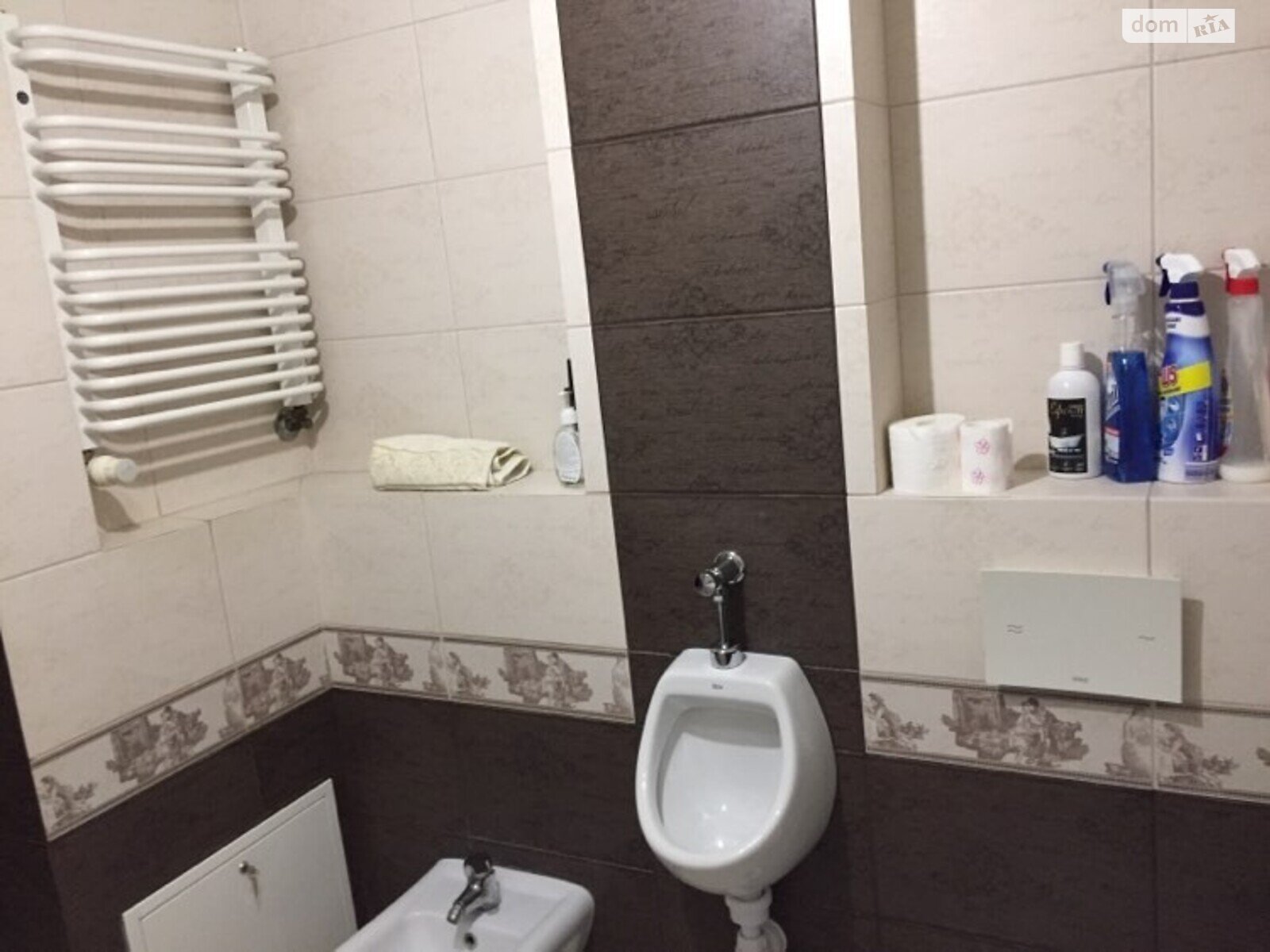 двухэтажный дом с отоплением, 106 кв. м, кирпич. Продажа в Самборе район Самбор фото 1 двухэтажный дом с отоплением, 106 кв. м, кирпич. Продажа в Самборе район Самбор фото 1