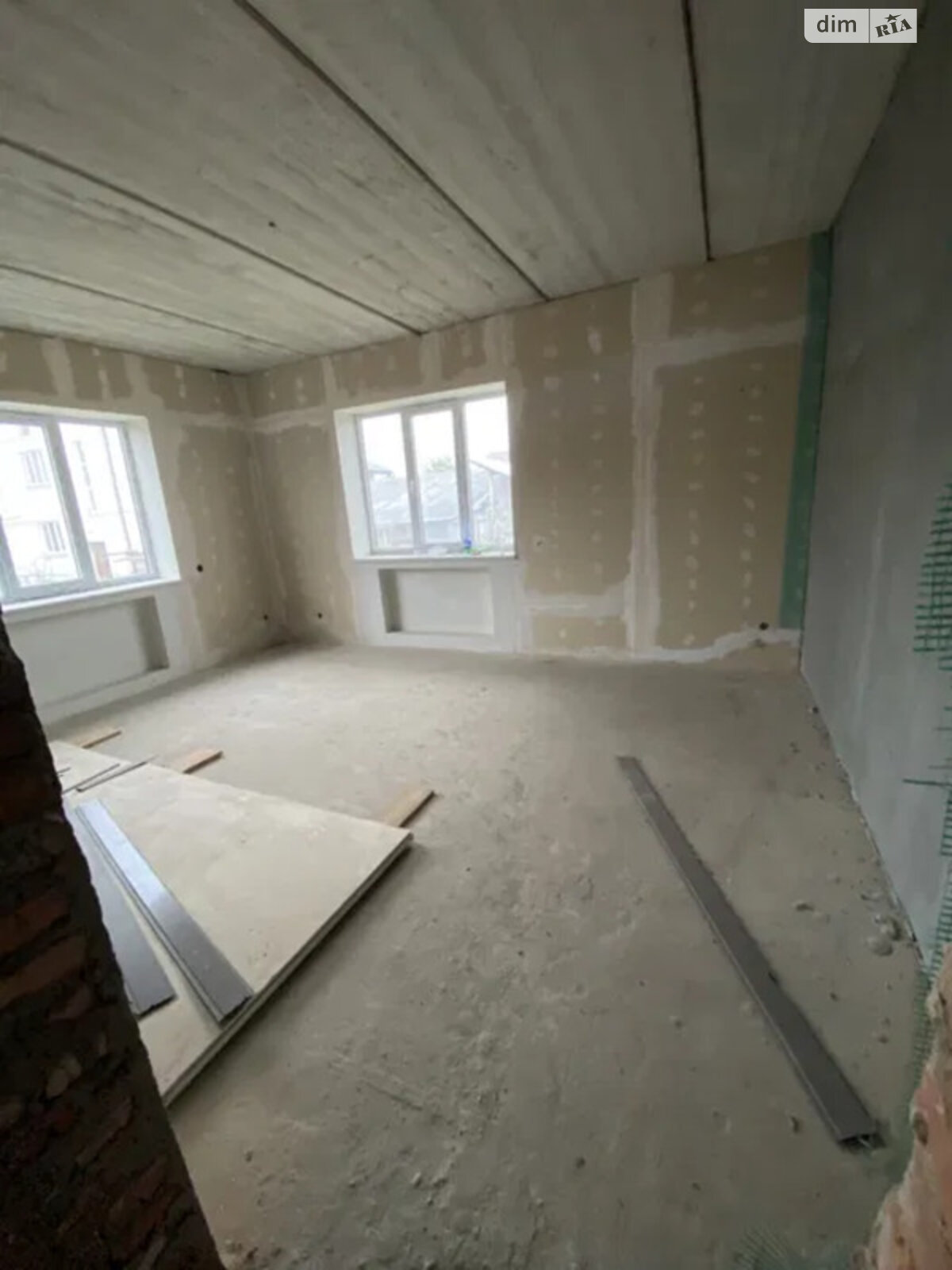 триповерховий будинок з балконом, 120 кв. м, цегла. Продаж у Самборі фото 1