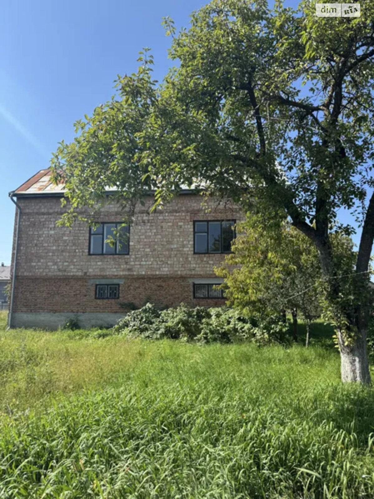 двухэтажный дом с гаражом, 150 кв. м, кирпич. Продажа в Самборе фото 1 двухэтажный дом с гаражом, 150 кв. м, кирпич. Продажа в Самборе фото 1