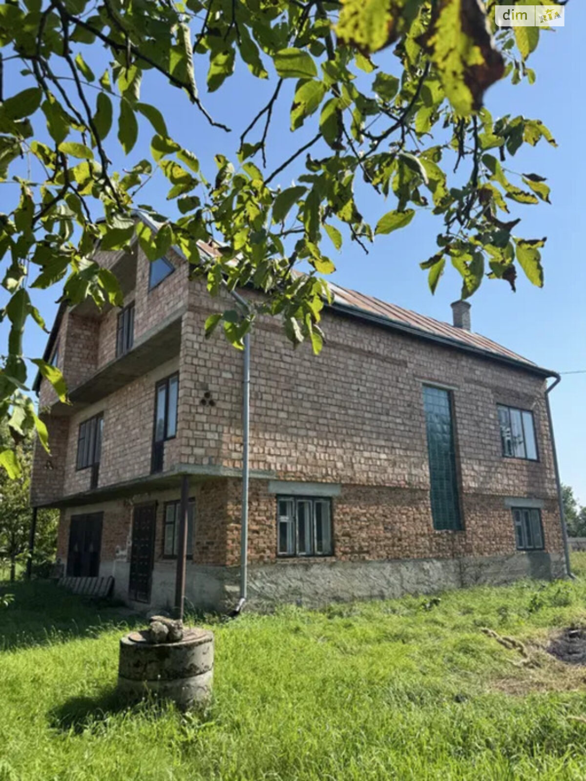 двухэтажный дом с гаражом, 150 кв. м, кирпич. Продажа в Самборе фото 1 двухэтажный дом с гаражом, 150 кв. м, кирпич. Продажа в Самборе фото 1