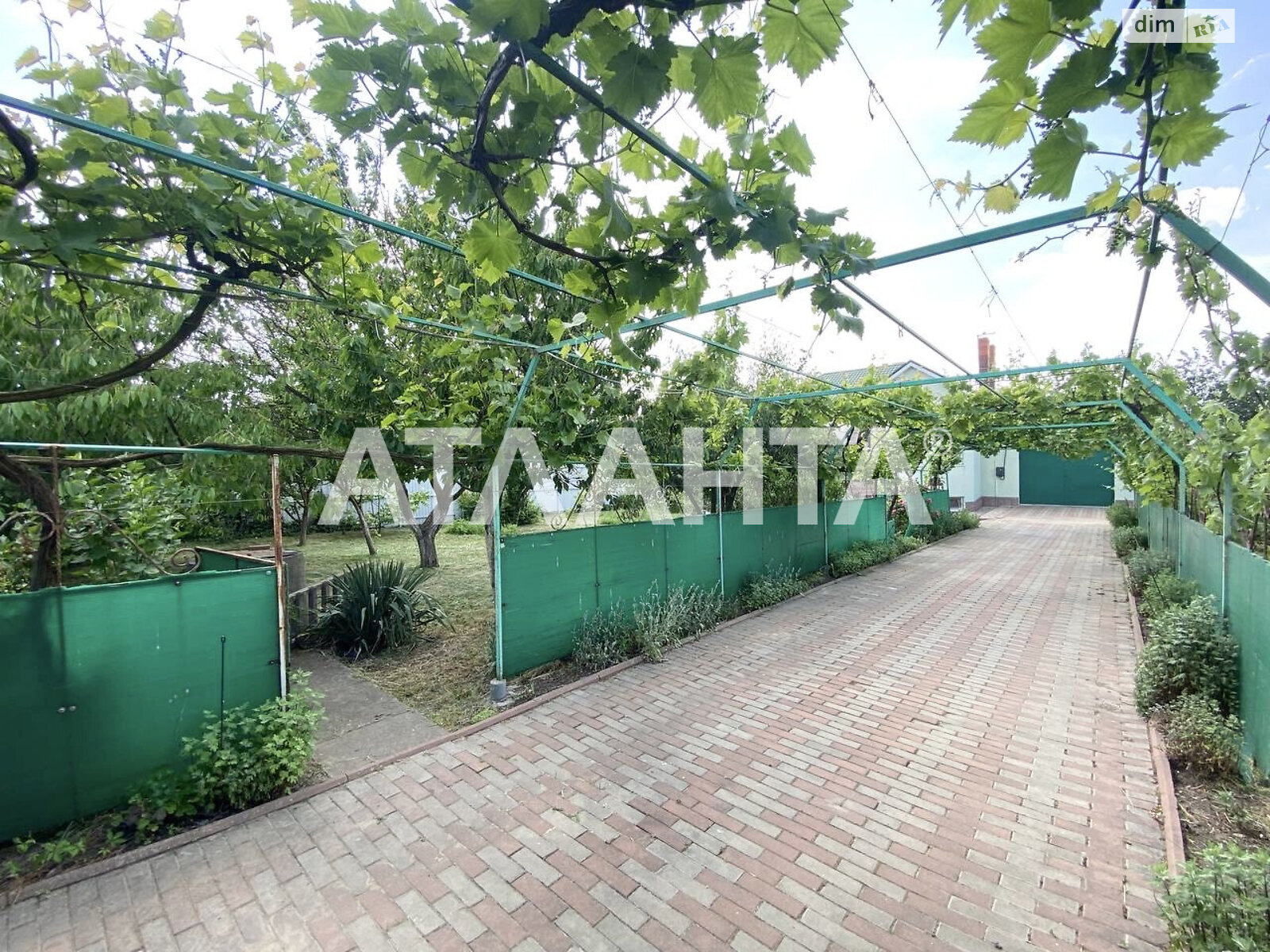 двоповерховий будинок бесідка, 206 кв. м, кирпич. Продаж у Санжійці фото 1 двоповерховий будинок бесідка, 206 кв. м, кирпич. Продаж у Санжійці фото 1