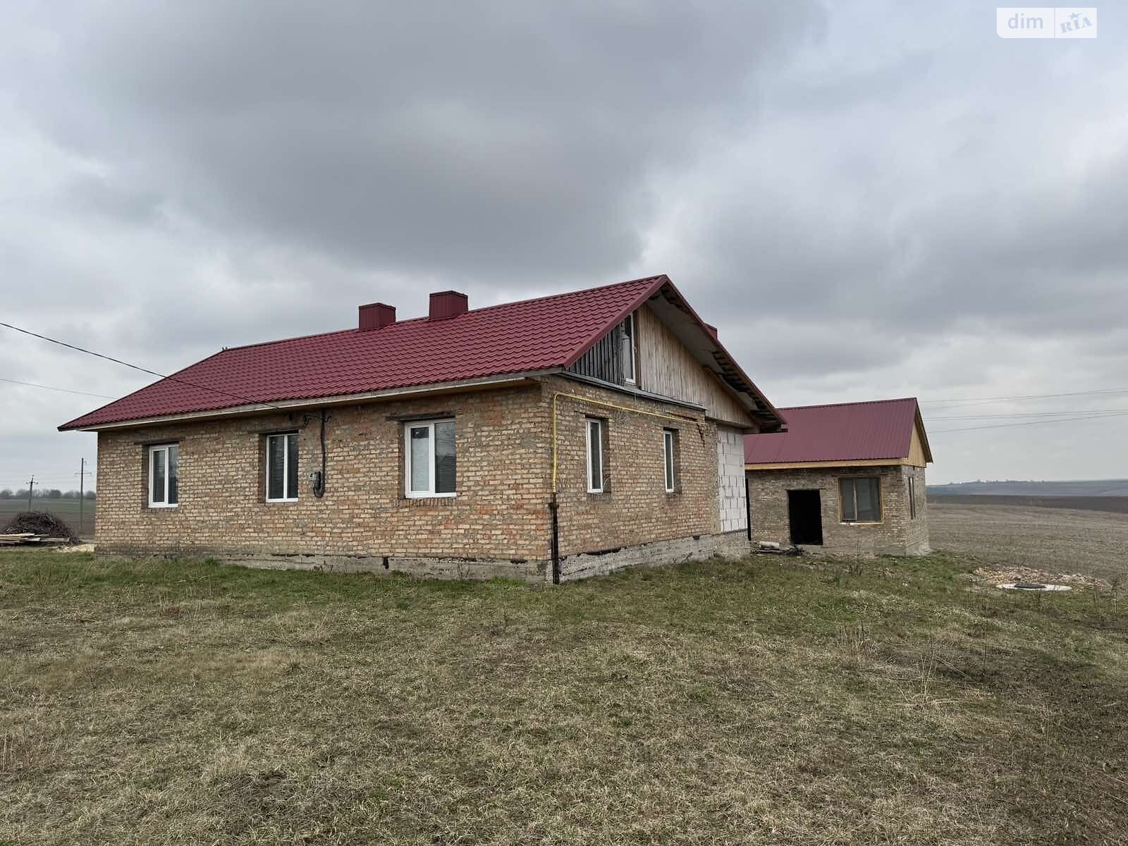 одноповерховий будинок з гаражем, 150 кв. м, кирпич. Продаж у Сатиєві фото 1 одноповерховий будинок з гаражем, 150 кв. м, кирпич. Продаж у Сатиєві фото 1