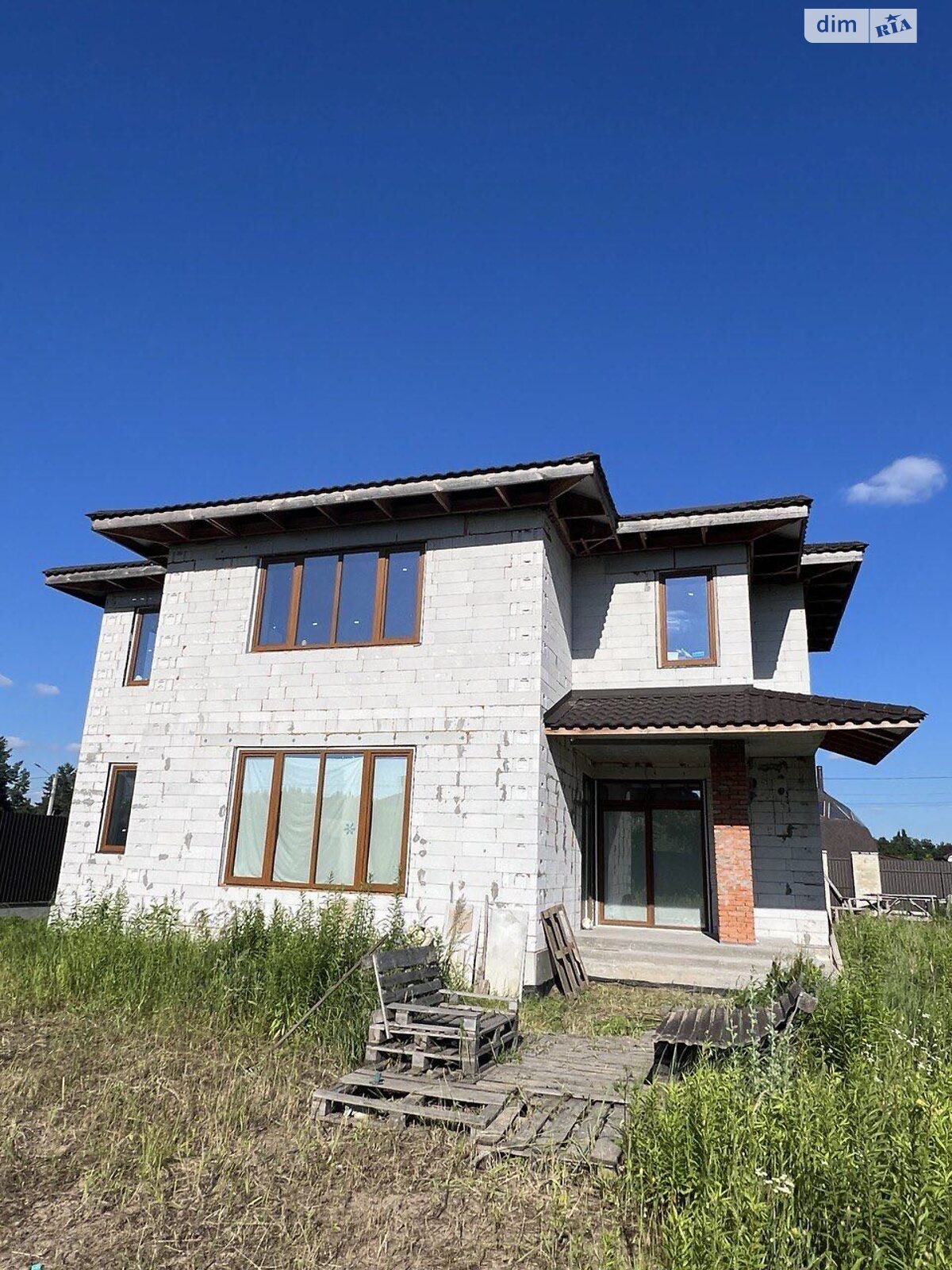 двухэтажный дом с верандой, 261.5 кв. м, пеноблок. Продажа в Счастливом фото 1