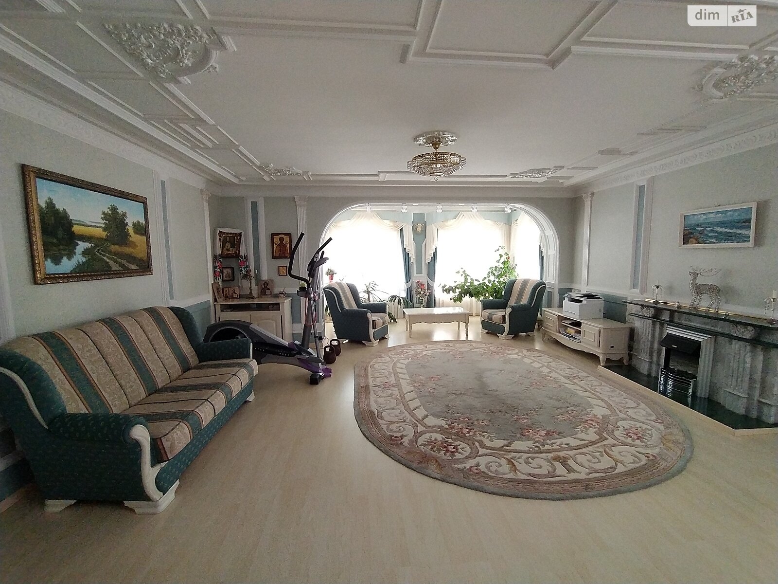 трехэтажный дом с отоплением, 438 кв. м, кирпич. Продажа в Счастливом фото 1 трехэтажный дом с отоплением, 438 кв. м, кирпич. Продажа в Счастливом фото 1
