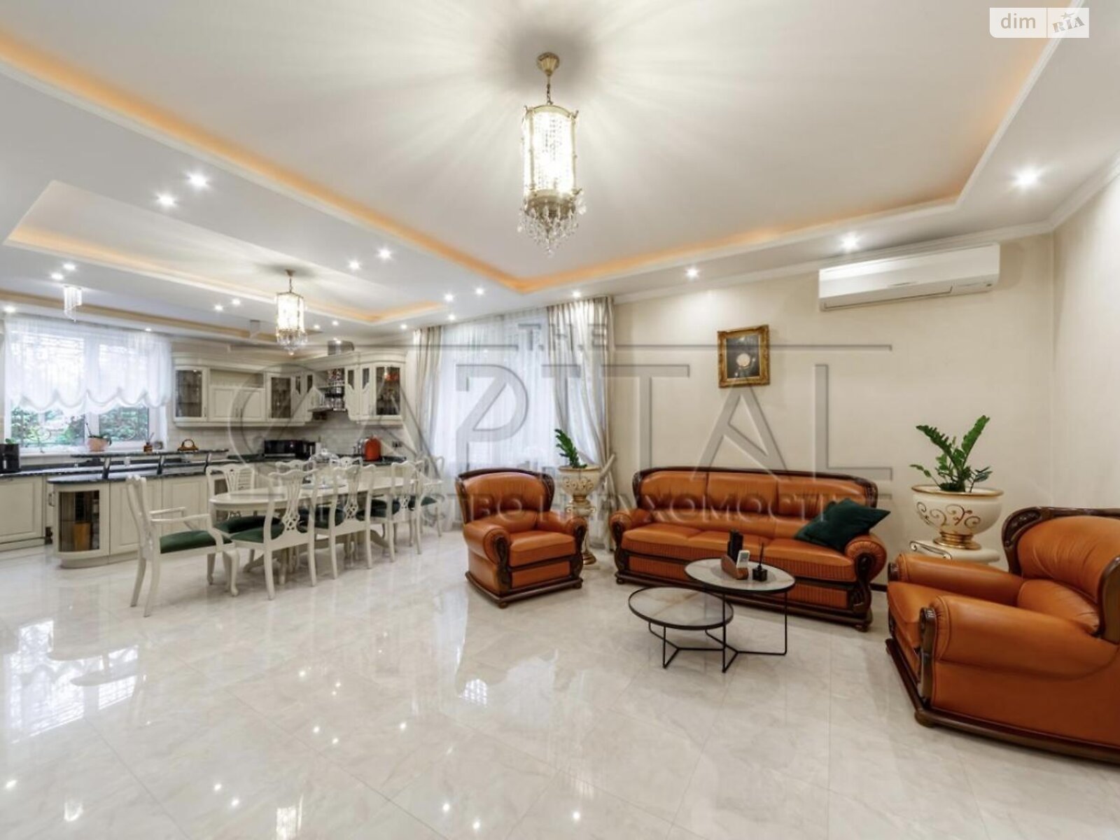 триповерховий будинок з гаражем, 323 кв. м, кирпич. Продаж у Щасливе фото 1