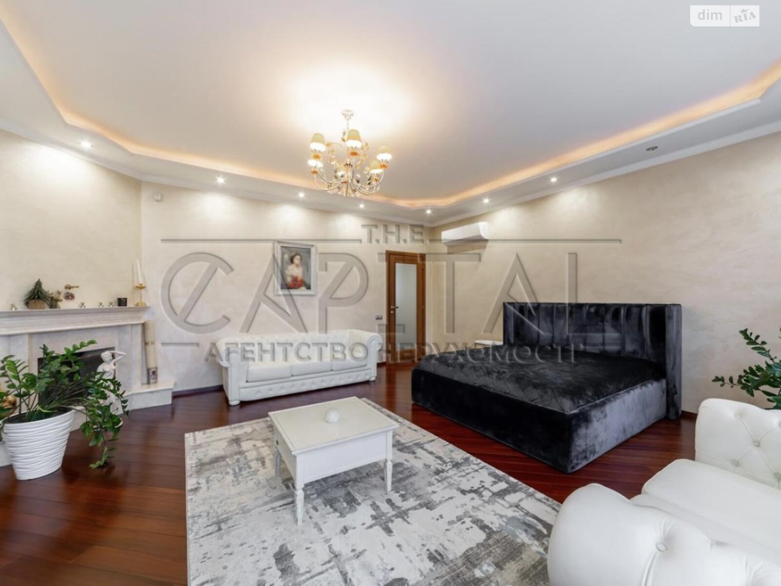 триповерховий будинок з гаражем, 323 кв. м, кирпич. Продаж у Щасливе фото 1