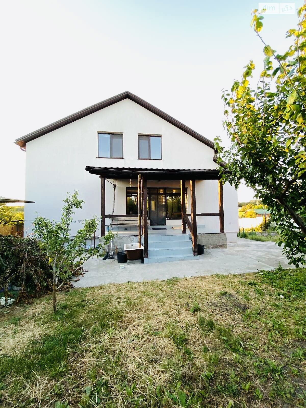 двухэтажный дом с отоплением, 330 кв. м, кирпич. Продажа в Щитках фото 1 двухэтажный дом с отоплением, 330 кв. м, кирпич. Продажа в Щитках фото 1
