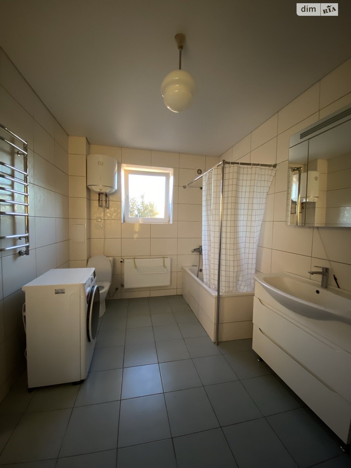 двухэтажный дом с отоплением, 330 кв. м, кирпич. Продажа в Щитках фото 1 двухэтажный дом с отоплением, 330 кв. м, кирпич. Продажа в Щитках фото 1