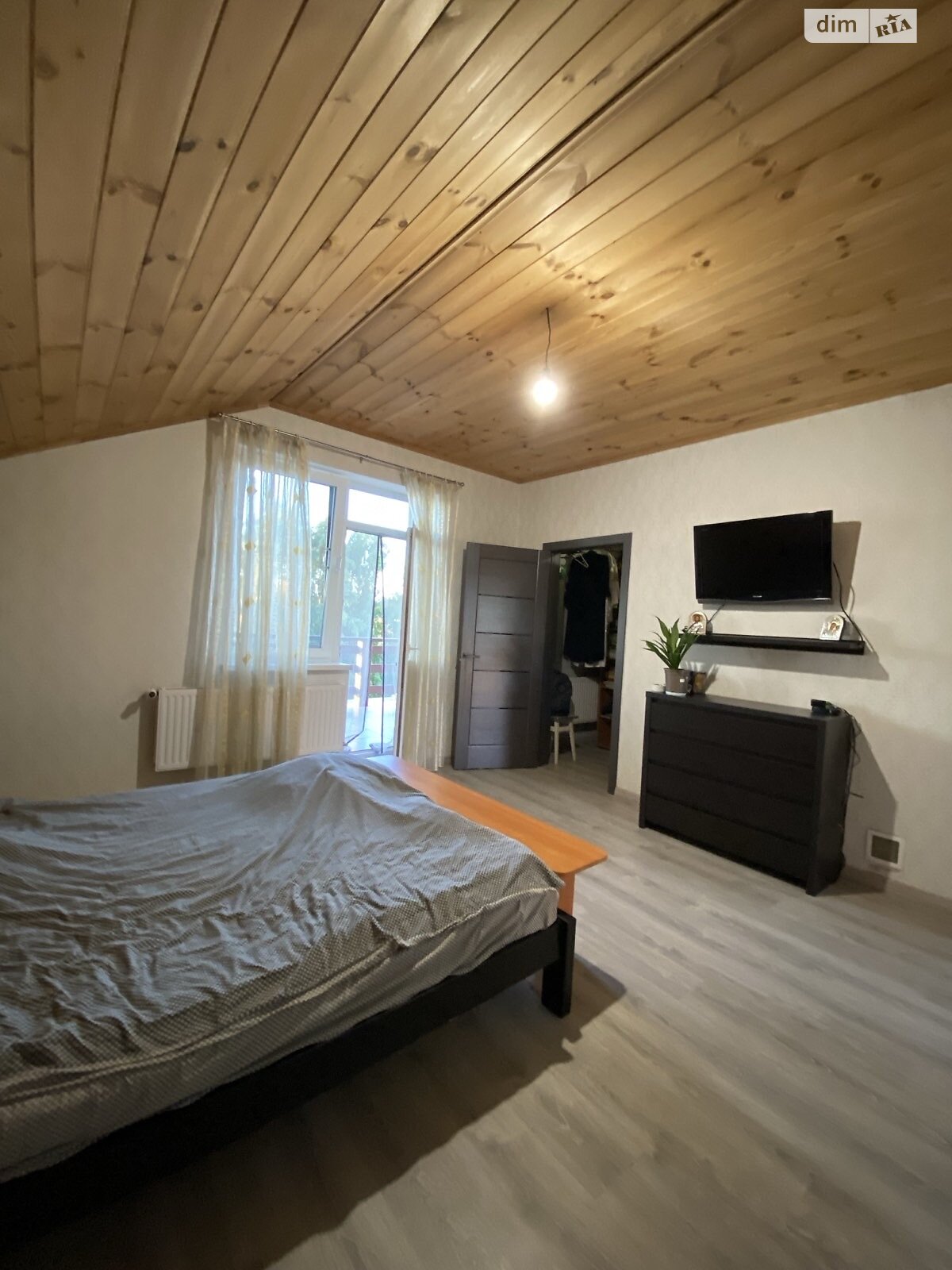двухэтажный дом с отоплением, 330 кв. м, кирпич. Продажа в Щитках фото 1 двухэтажный дом с отоплением, 330 кв. м, кирпич. Продажа в Щитках фото 1