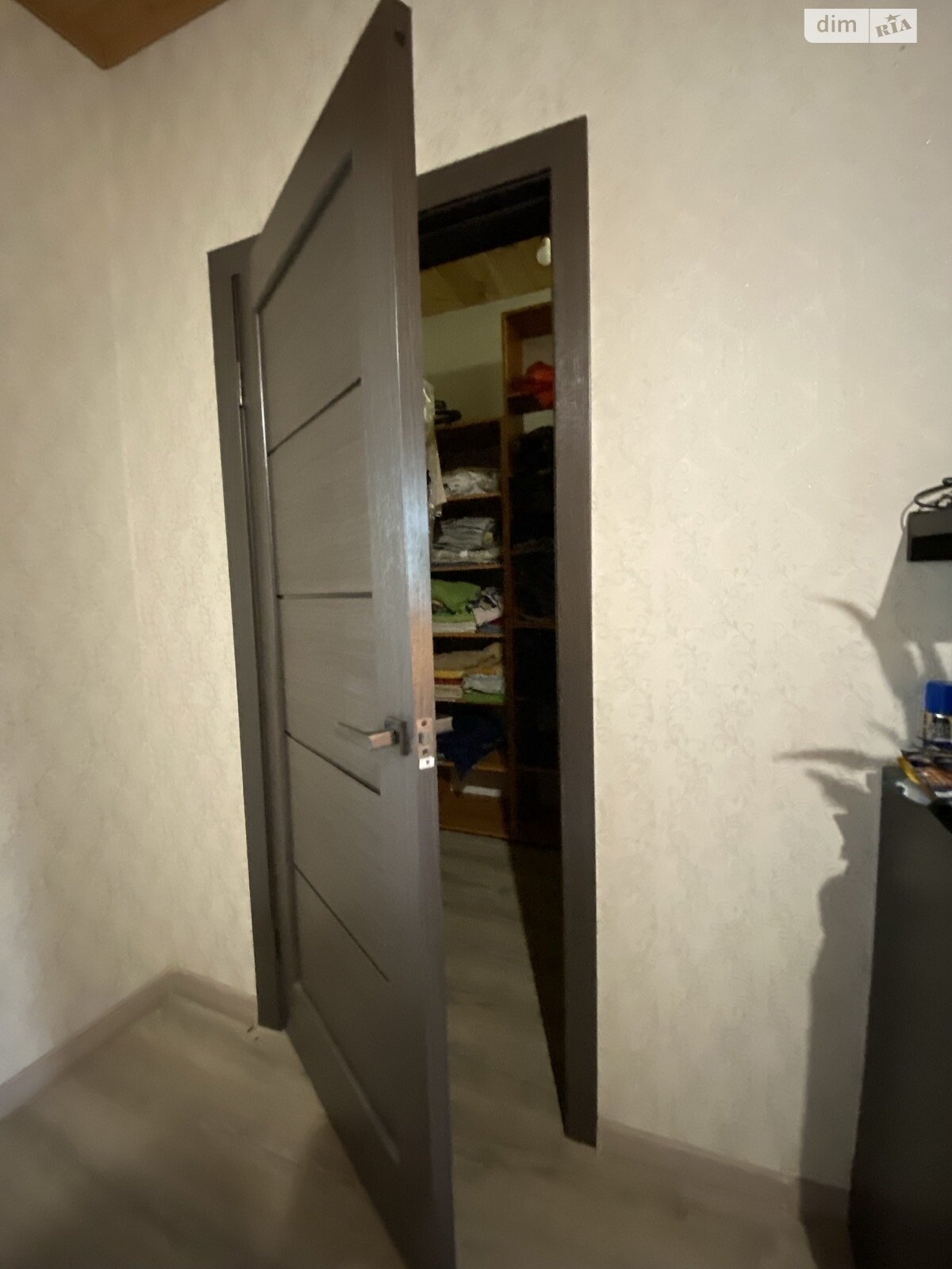 двухэтажный дом с отоплением, 330 кв. м, кирпич. Продажа в Щитках фото 1 двухэтажный дом с отоплением, 330 кв. м, кирпич. Продажа в Щитках фото 1