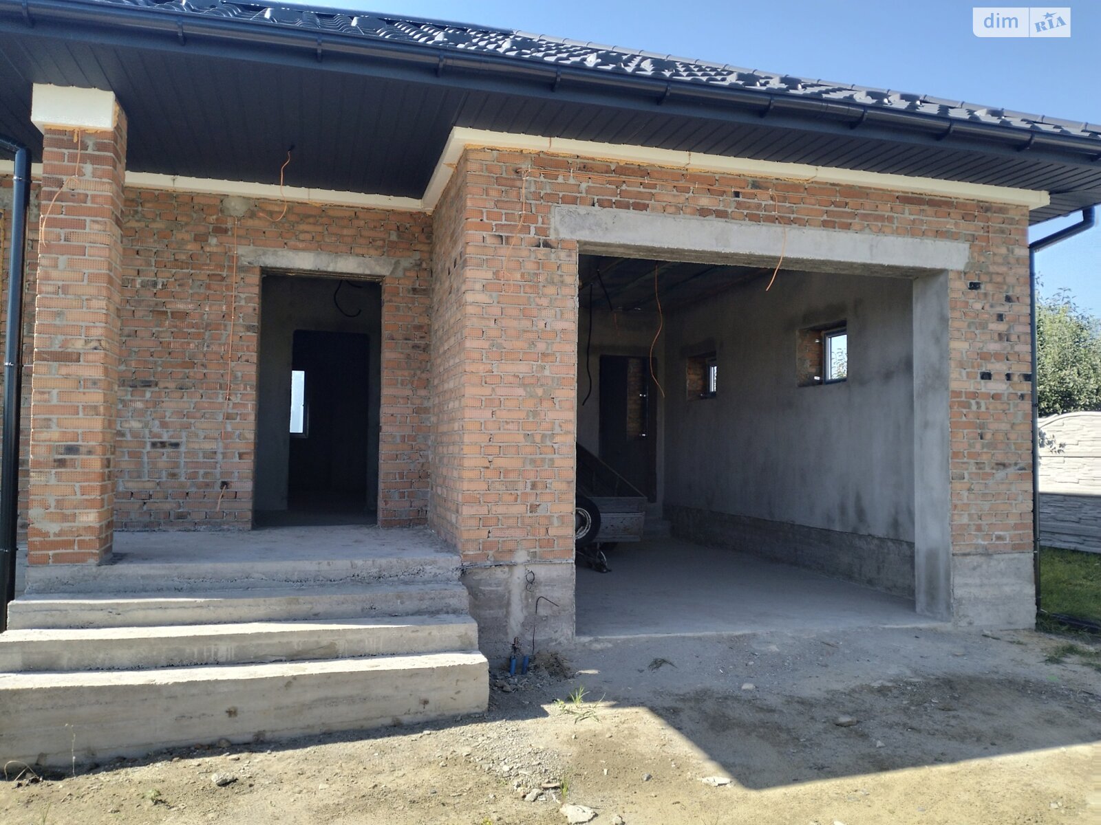 одноэтажный дом с гаражом, 164.5 кв. м, кирпич. Продажа в Щитках фото 1 одноэтажный дом с гаражом, 164.5 кв. м, кирпич. Продажа в Щитках фото 1