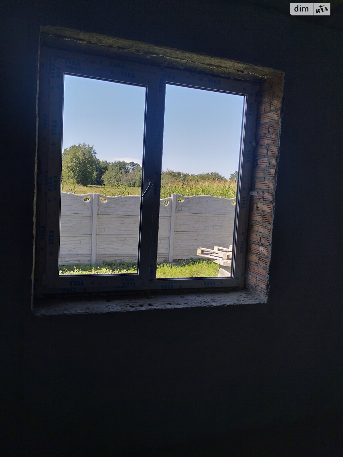 одноэтажный дом с гаражом, 164.5 кв. м, кирпич. Продажа в Щитках фото 1 одноэтажный дом с гаражом, 164.5 кв. м, кирпич. Продажа в Щитках фото 1