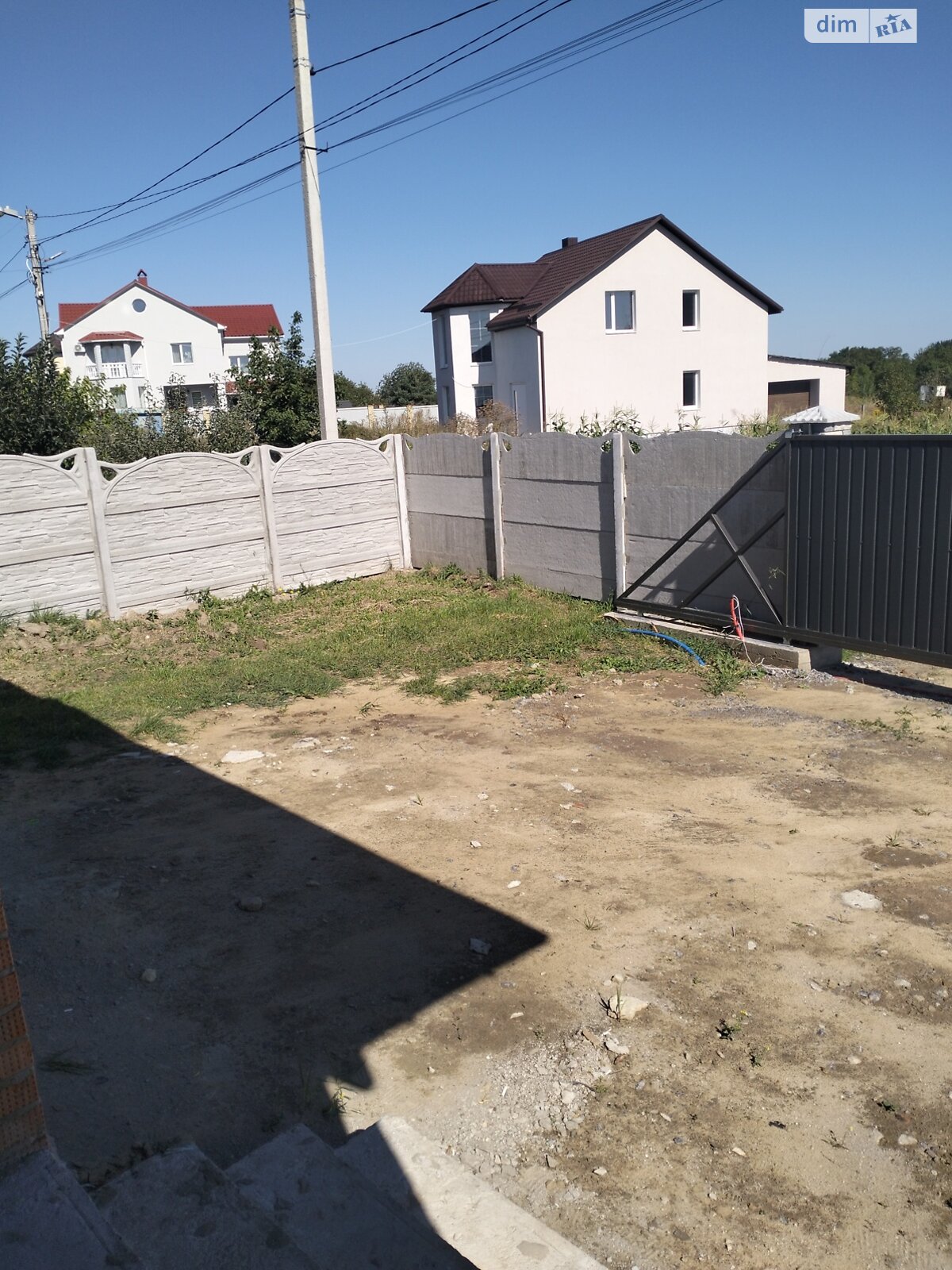 одноэтажный дом с гаражом, 164.5 кв. м, кирпич. Продажа в Щитках фото 1 одноэтажный дом с гаражом, 164.5 кв. м, кирпич. Продажа в Щитках фото 1