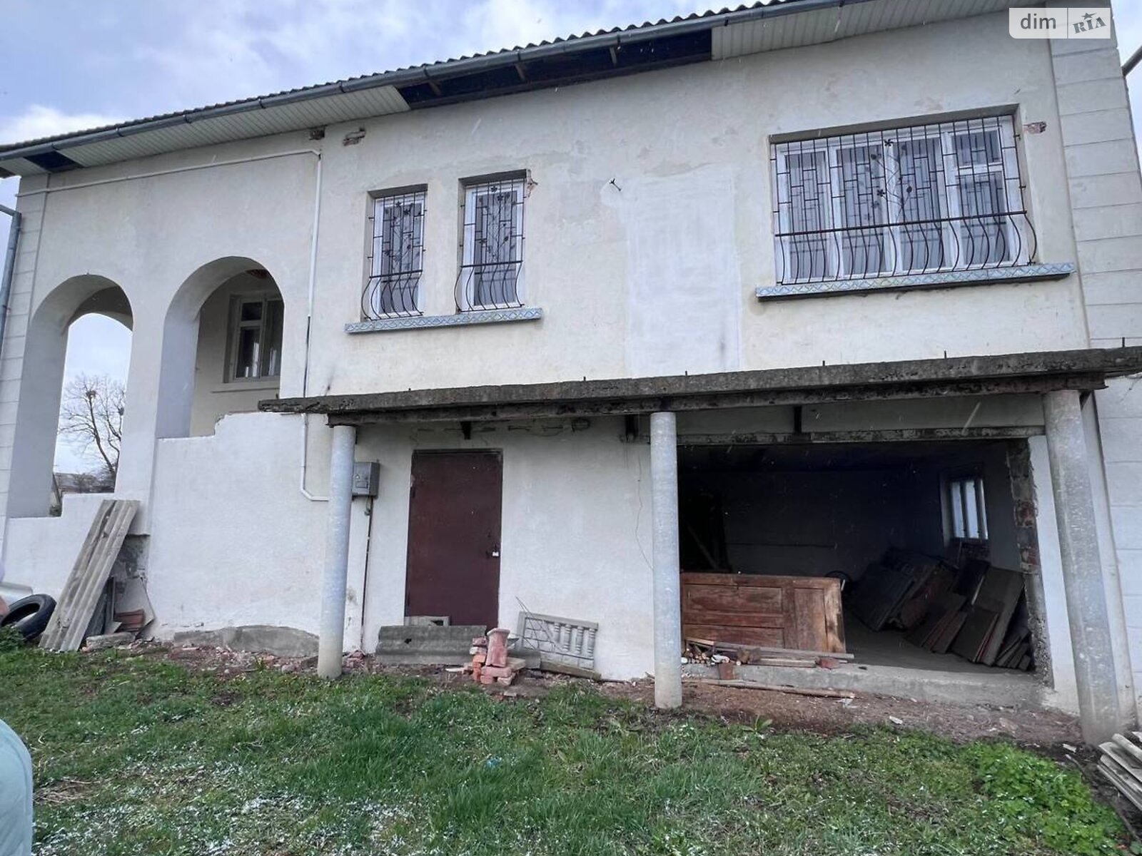 двухэтажный дом с гаражом, 239 кв. м, кирпич. Продажа в Сельце фото 1 двухэтажный дом с гаражом, 239 кв. м, кирпич. Продажа в Сельце фото 1