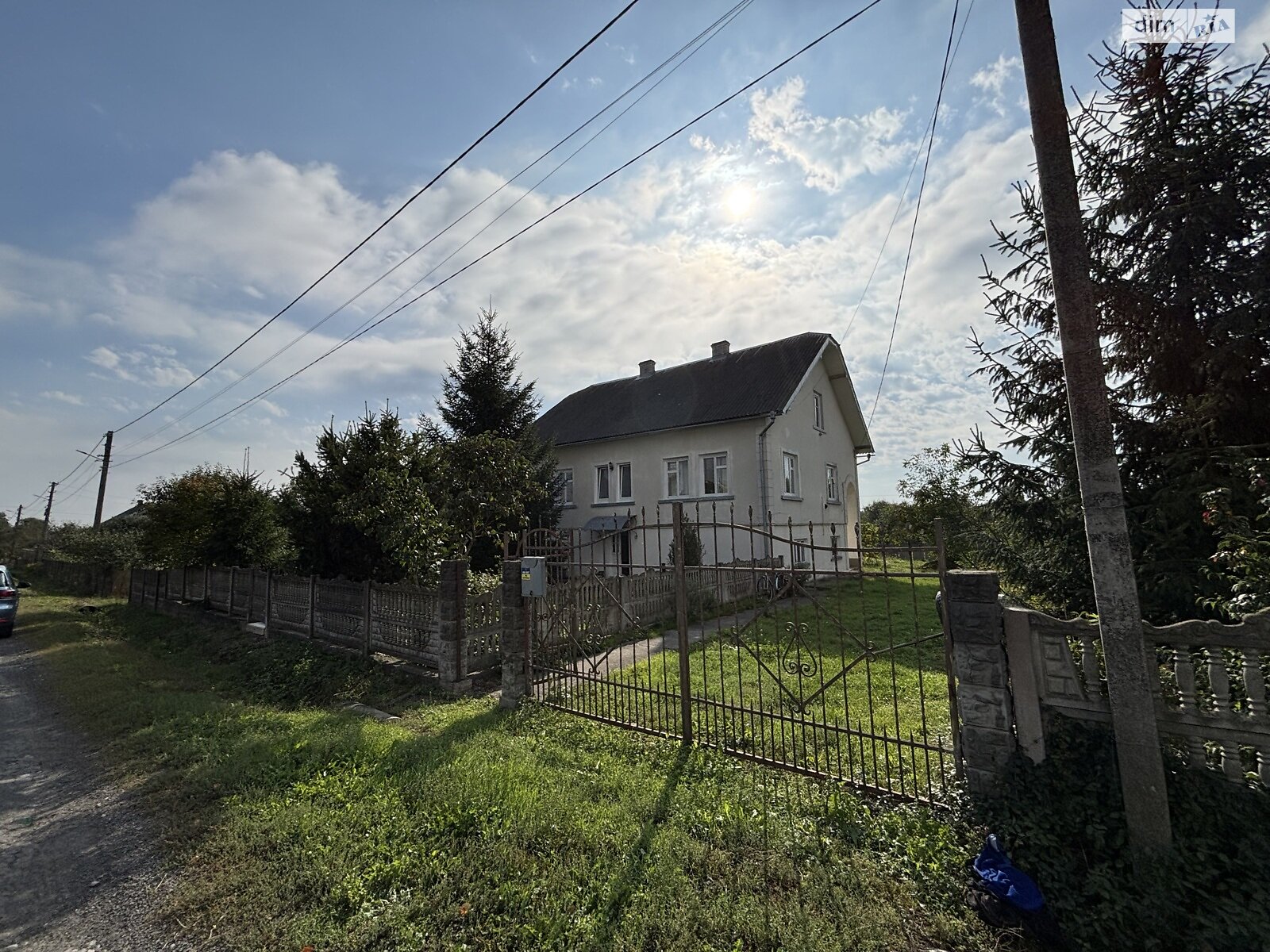 двухэтажный дом с верандой, 239 кв. м, кирпич. Продажа в Сельце фото 1