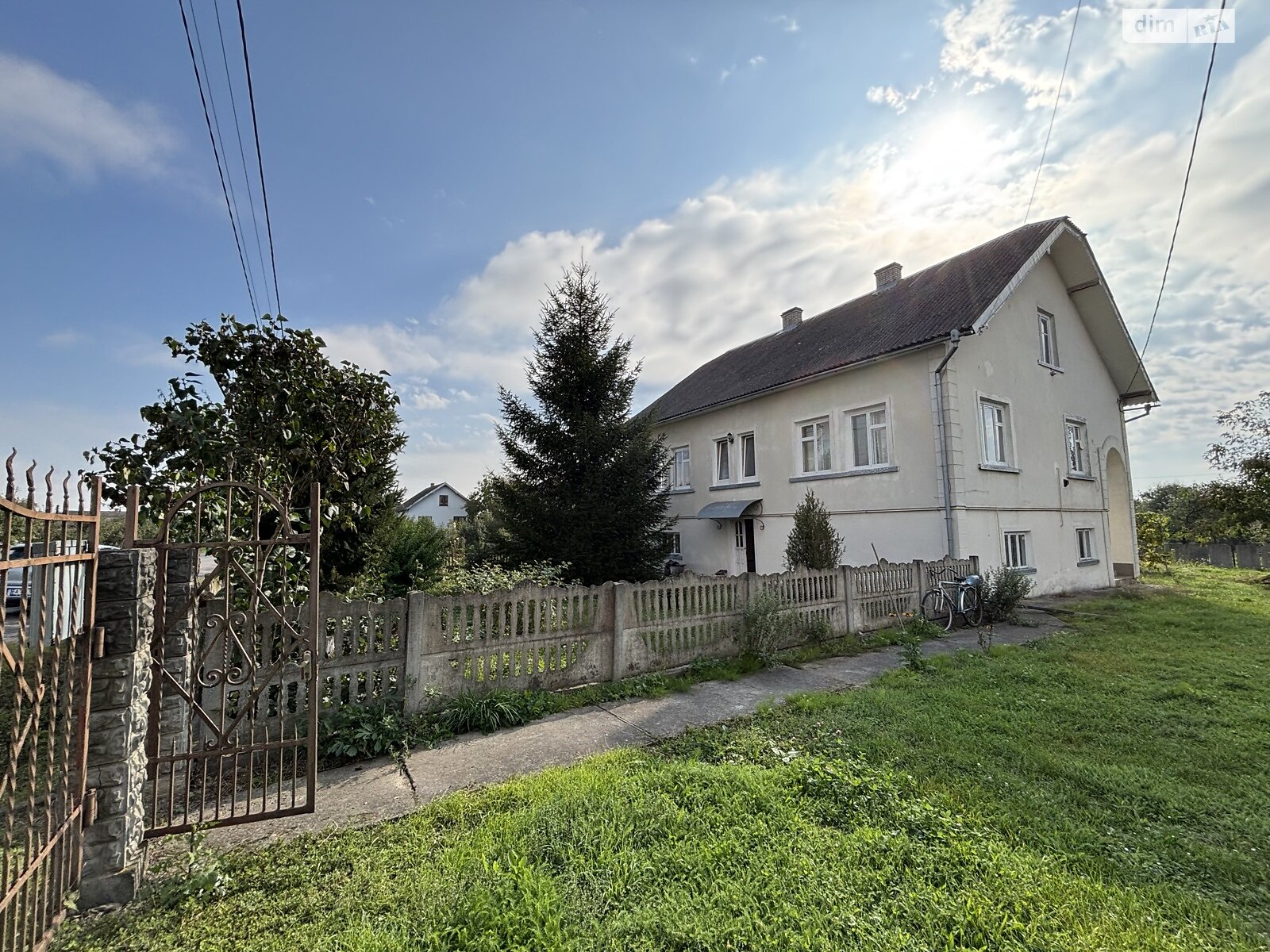 двухэтажный дом с верандой, 239 кв. м, кирпич. Продажа в Сельце фото 1