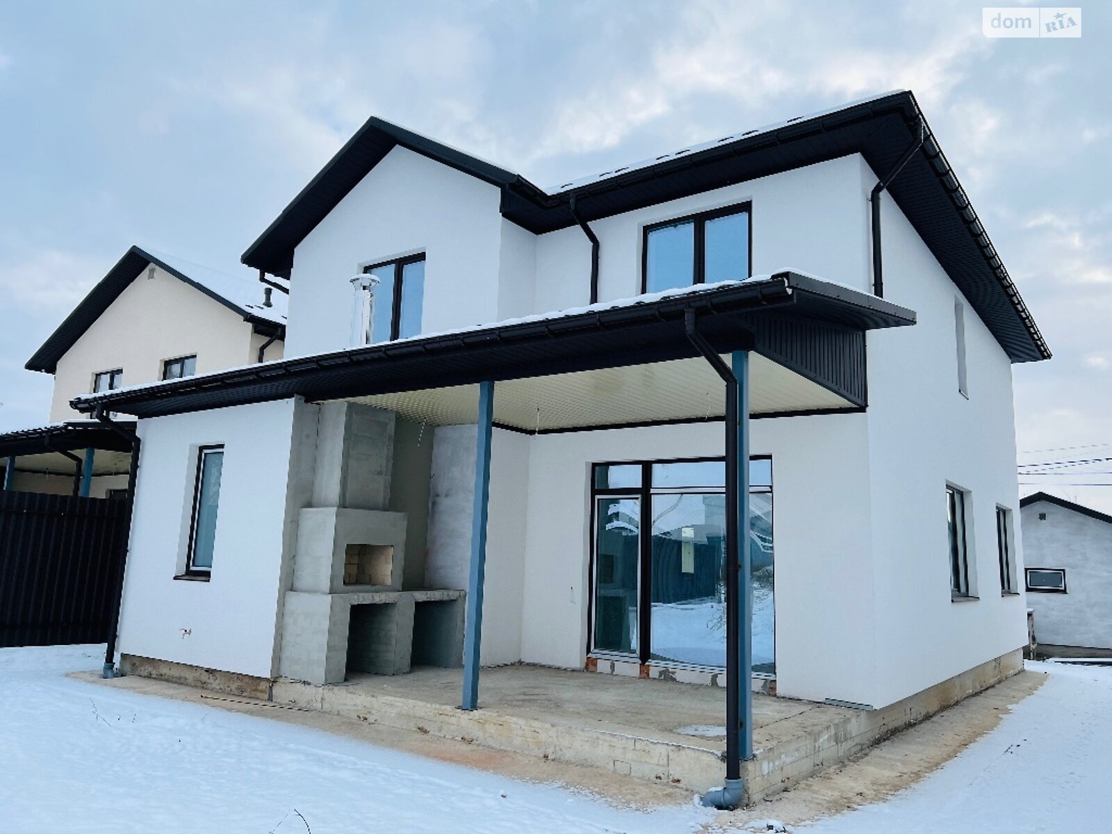 двухэтажный дом с ремонтом, 160 кв. м, кирпич. Продажа в Шкуринцах фото 1 двухэтажный дом с ремонтом, 160 кв. м, кирпич. Продажа в Шкуринцах фото 1