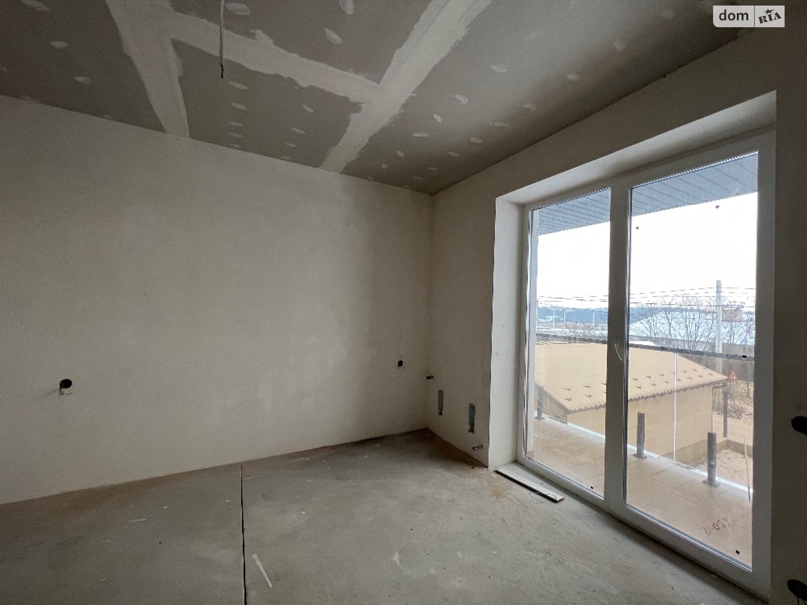 двухэтажный дом с ремонтом, 160 кв. м, кирпич. Продажа в Шкуринцах фото 1 двухэтажный дом с ремонтом, 160 кв. м, кирпич. Продажа в Шкуринцах фото 1