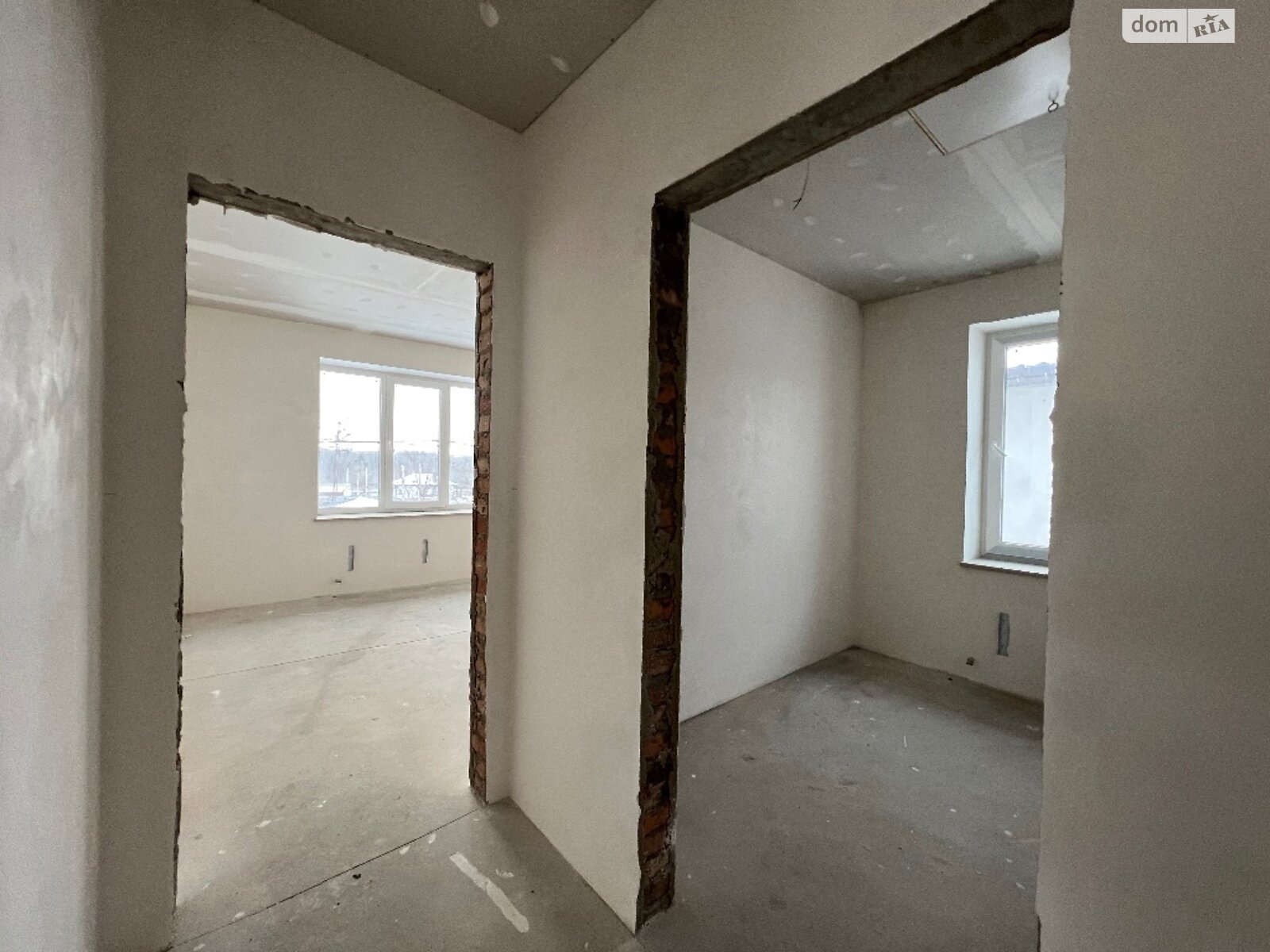 двухэтажный дом с ремонтом, 160 кв. м, кирпич. Продажа в Шкуринцах фото 1 двухэтажный дом с ремонтом, 160 кв. м, кирпич. Продажа в Шкуринцах фото 1