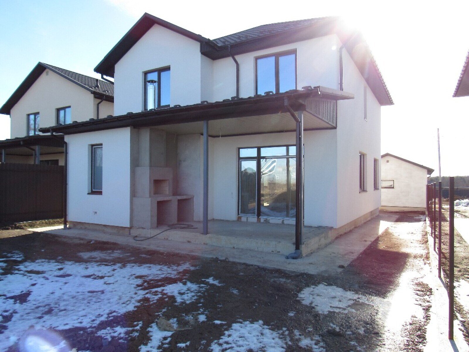 двухэтажный дом с гаражом, 153 кв. м, кирпич. Продажа в Прибужскому фото 1 двухэтажный дом с гаражом, 153 кв. м, кирпич. Продажа в Прибужскому фото 1