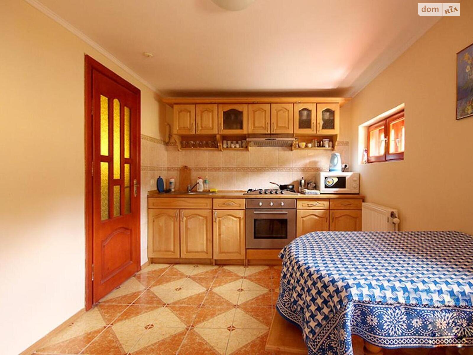триповерховий будинок, 260 кв. м, цегла. Продаж у Синяку фото 1 триповерховий будинок, 260 кв. м, цегла. Продаж у Синяку фото 1