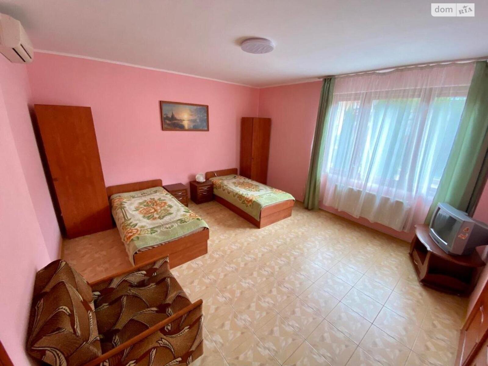 триповерховий будинок, 260 кв. м, цегла. Продаж у Синяку фото 1 триповерховий будинок, 260 кв. м, цегла. Продаж у Синяку фото 1