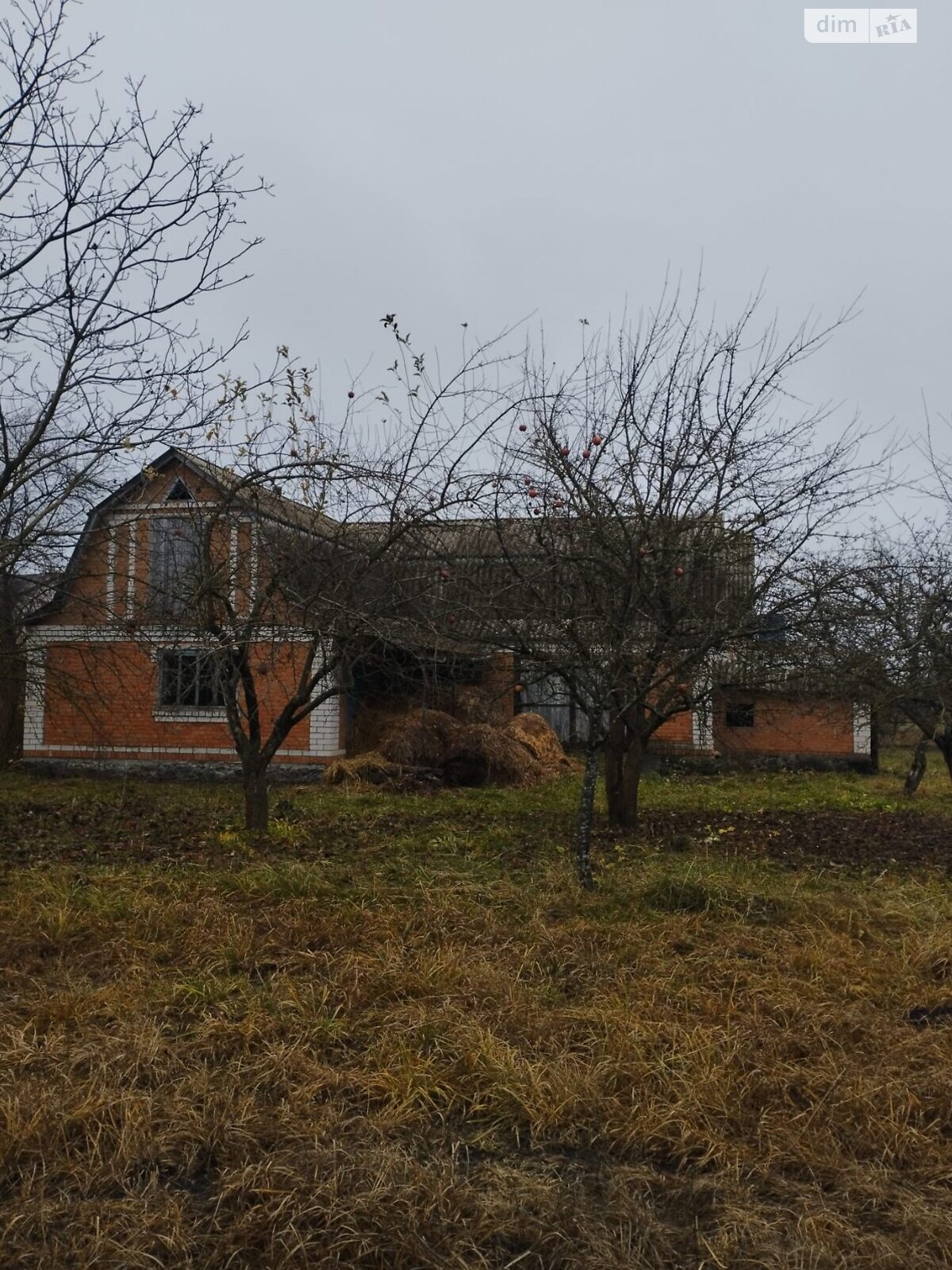 одноэтажный дом с гаражом, 100 кв. м, кирпич. Продажа в Семаках фото 1 одноэтажный дом с гаражом, 100 кв. м, кирпич. Продажа в Семаках фото 1