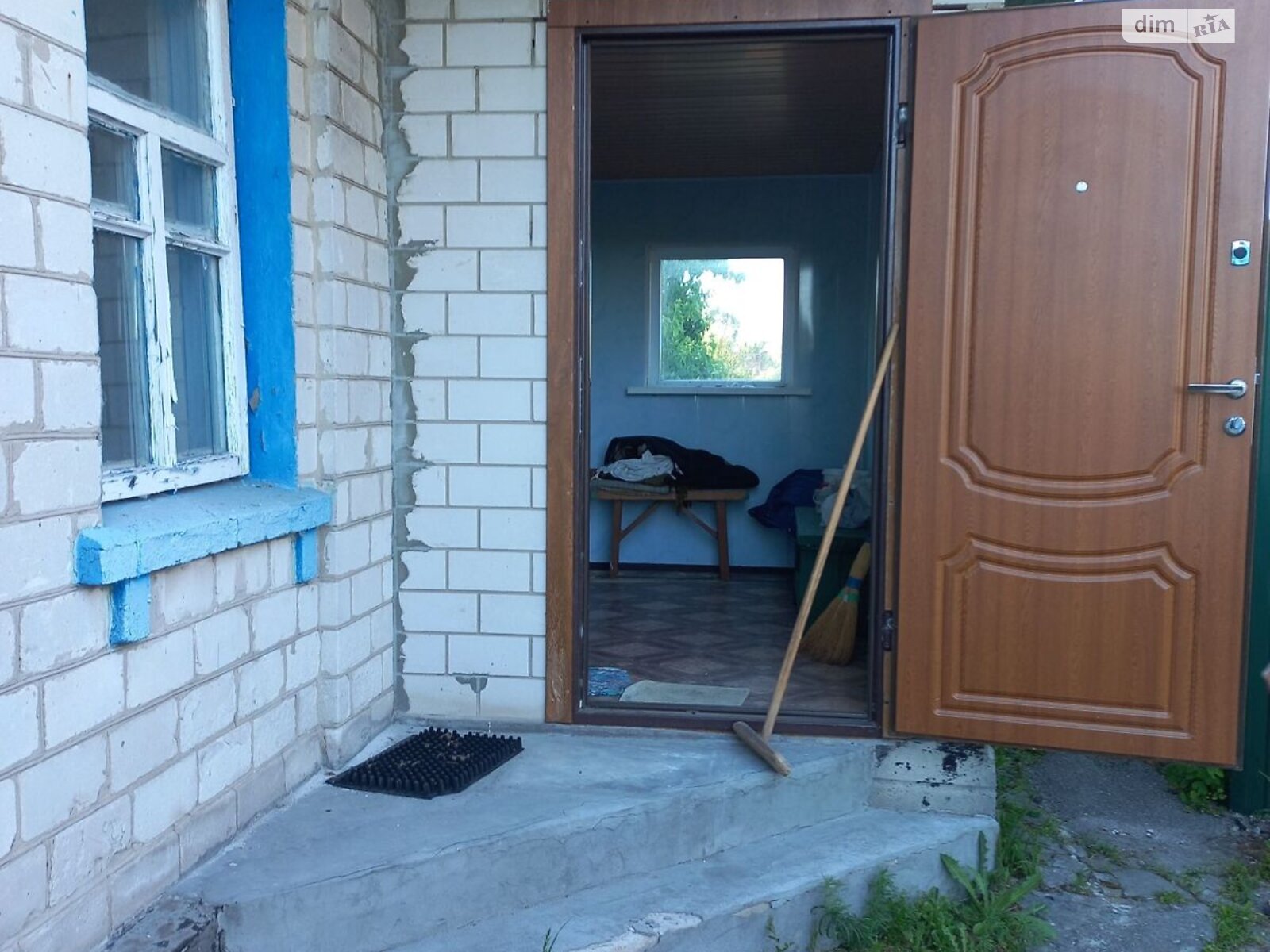 одноэтажный дом с верандой, 67 кв. м, кирпич. Продажа в Семиполках фото 1 одноэтажный дом с верандой, 67 кв. м, кирпич. Продажа в Семиполках фото 1