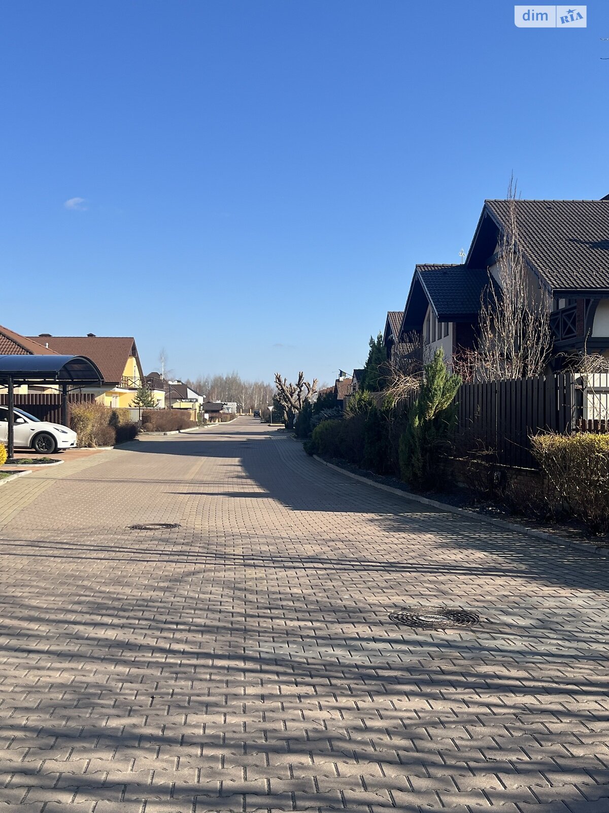 двоповерховий будинок, 350 кв. м, цегла. Продаж у Северинівці фото 1 двоповерховий будинок, 350 кв. м, цегла. Продаж у Северинівці фото 1