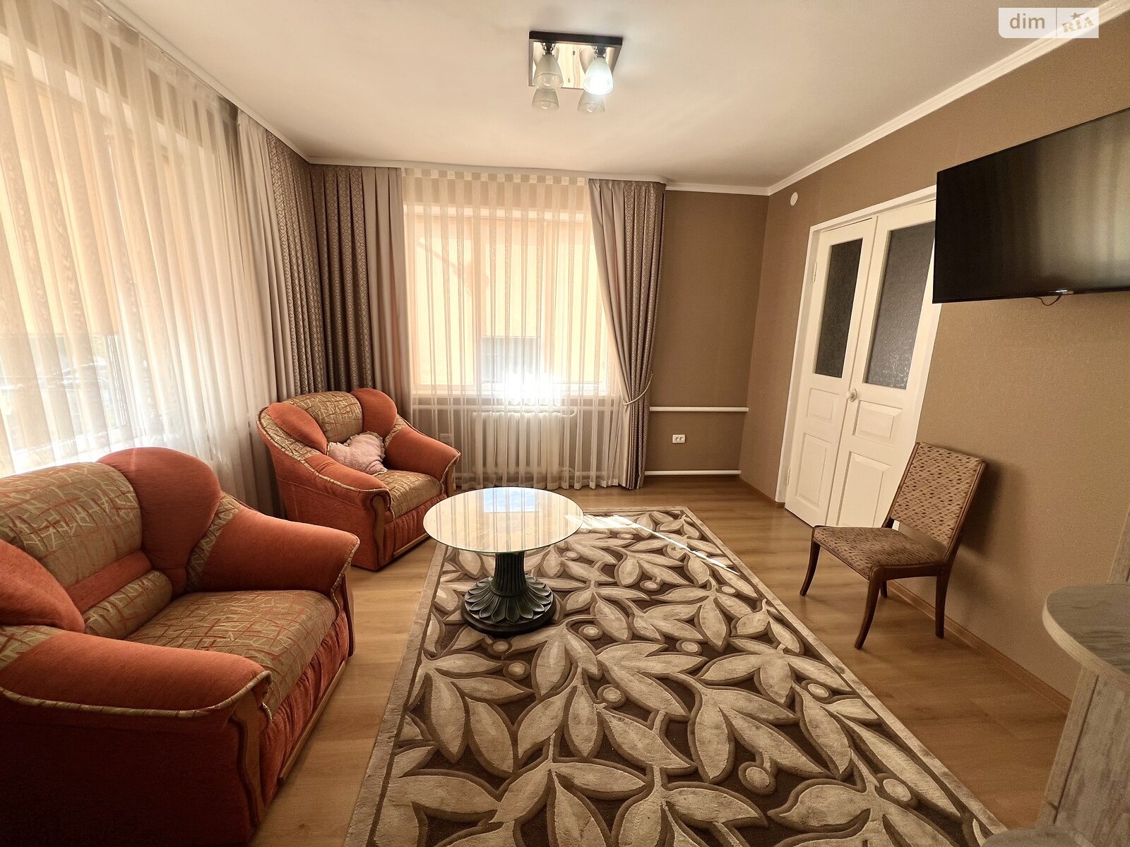 двухэтажный дом с верандой, 117.6 кв. м, кирпич. Продажа в Шаровечке район Шаровечка фото 1 двухэтажный дом с верандой, 117.6 кв. м, кирпич. Продажа в Шаровечке район Шаровечка фото 1