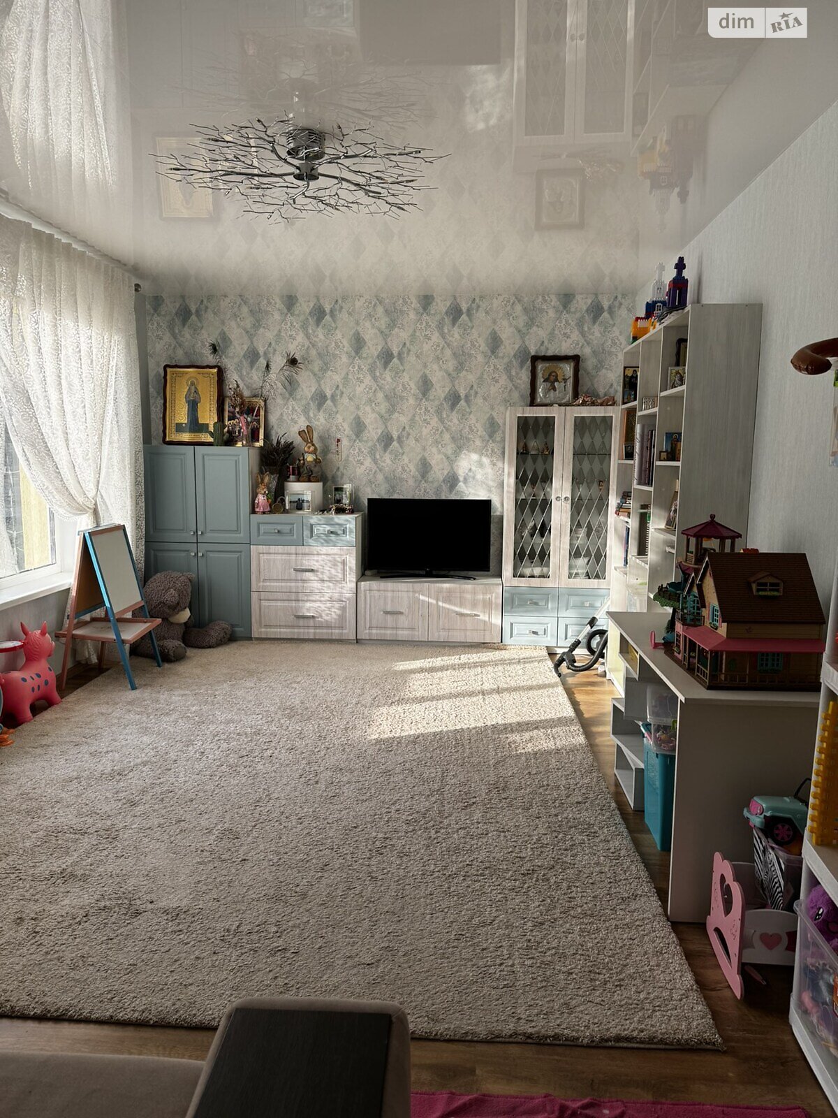 одноэтажный дом с гаражом, 118 кв. м, кирпич. Продажа в Шаровечке фото 1 одноэтажный дом с гаражом, 118 кв. м, кирпич. Продажа в Шаровечке фото 1