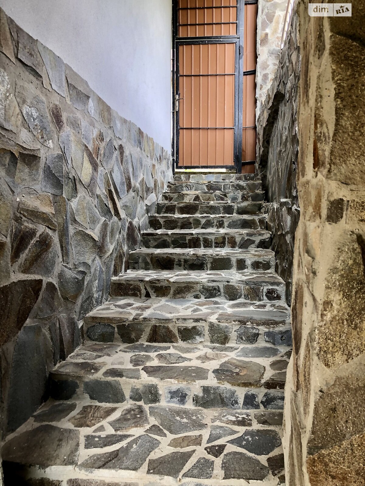 двоповерховий будинок з опаленням, 173.8 кв. м, піноблок. Продаж у Шаяні фото 1